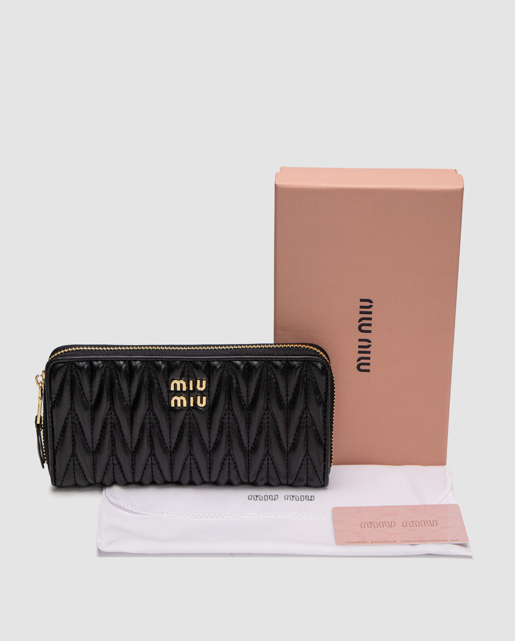 Miu Miu Large Matelassé Nappa Leather Wallet Black - 2