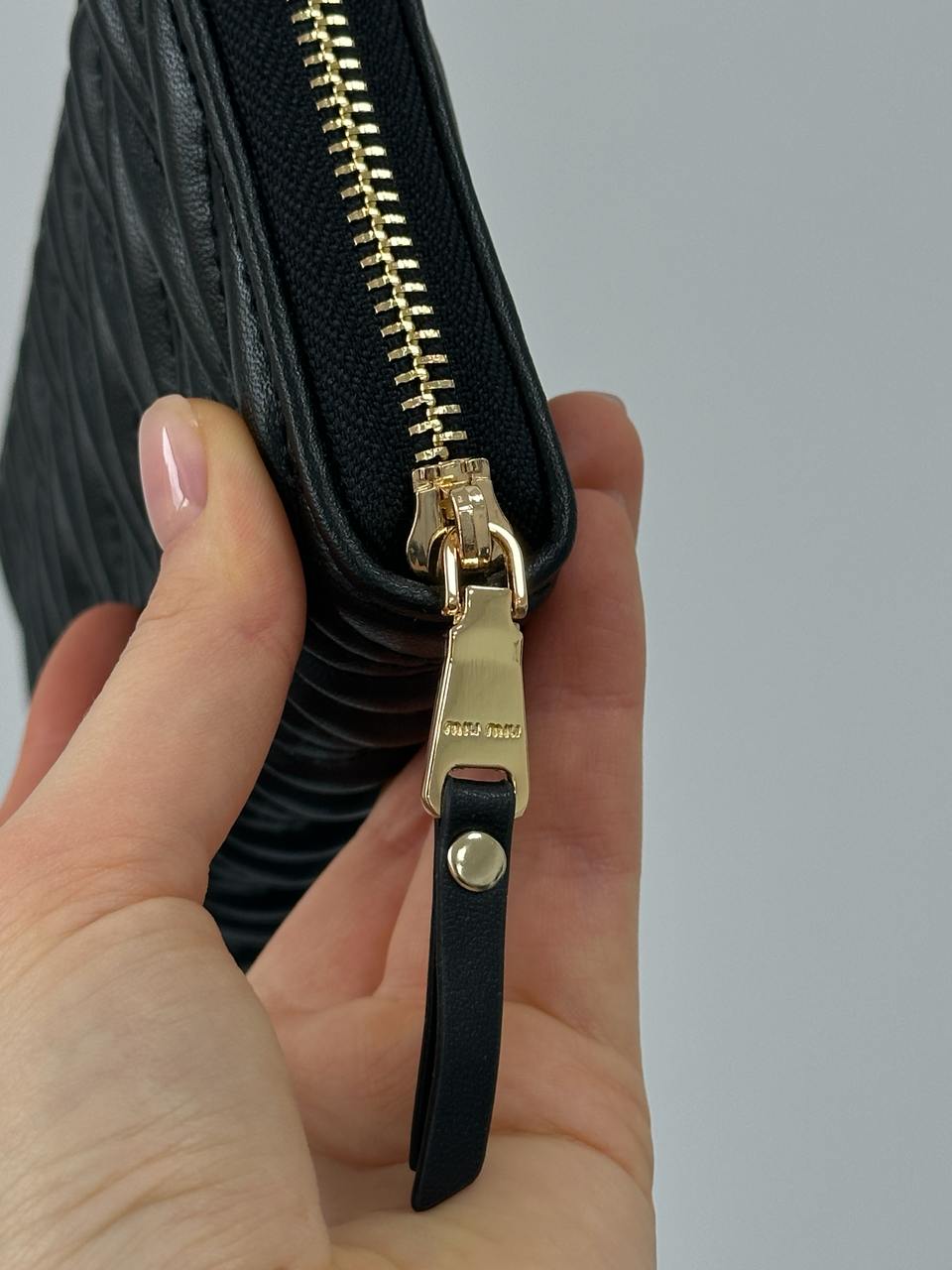 Miu Miu Large Matelassé Nappa Leather Wallet Black - 9