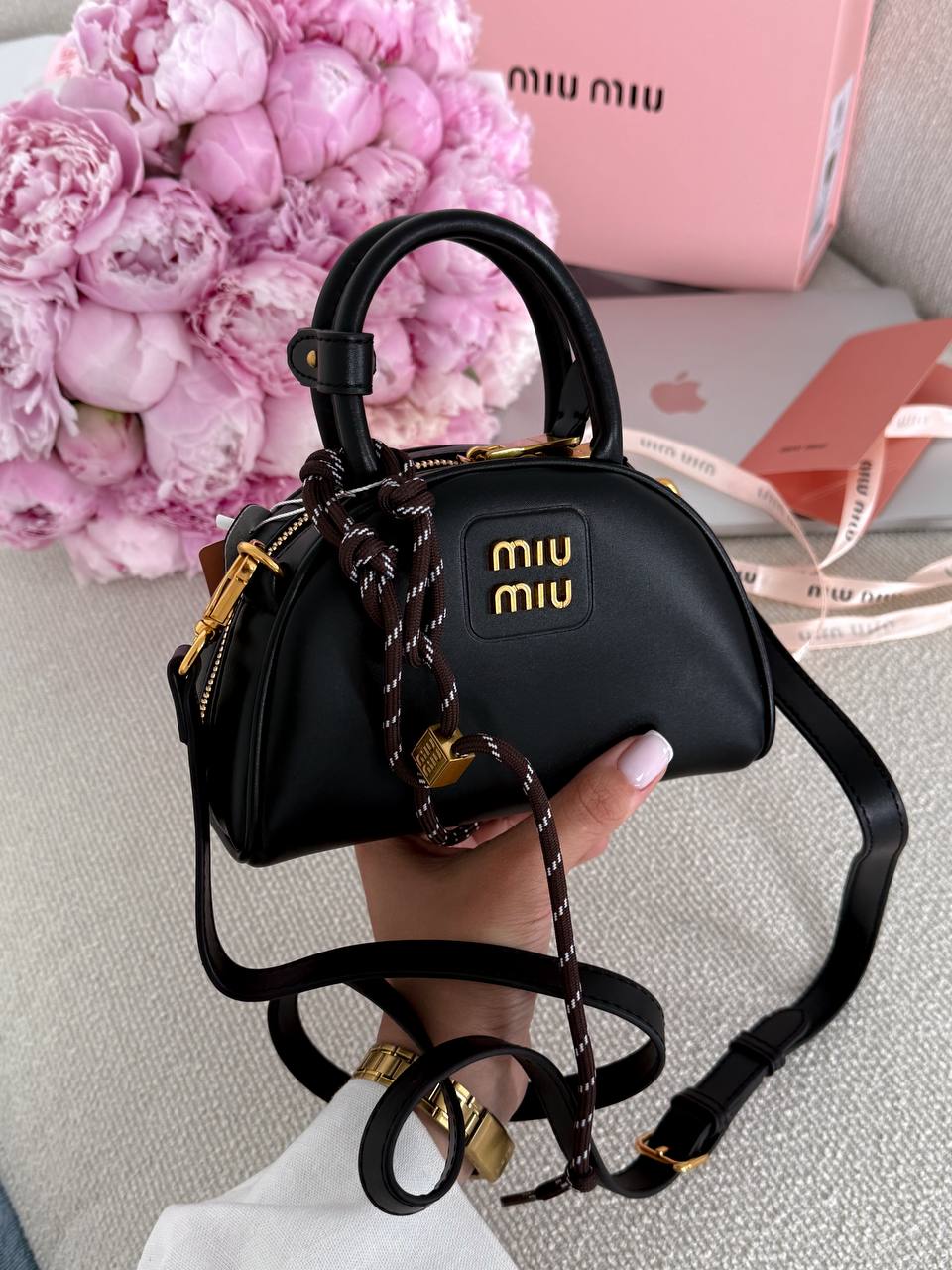 Miu Miu Leather Top-Handle Bag Black - 8
