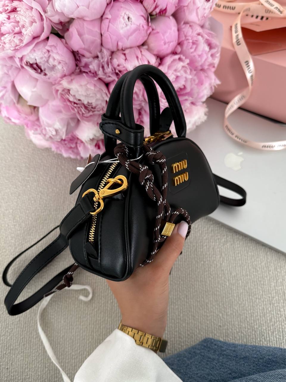 Miu Miu Leather Top-Handle Bag Black - 9