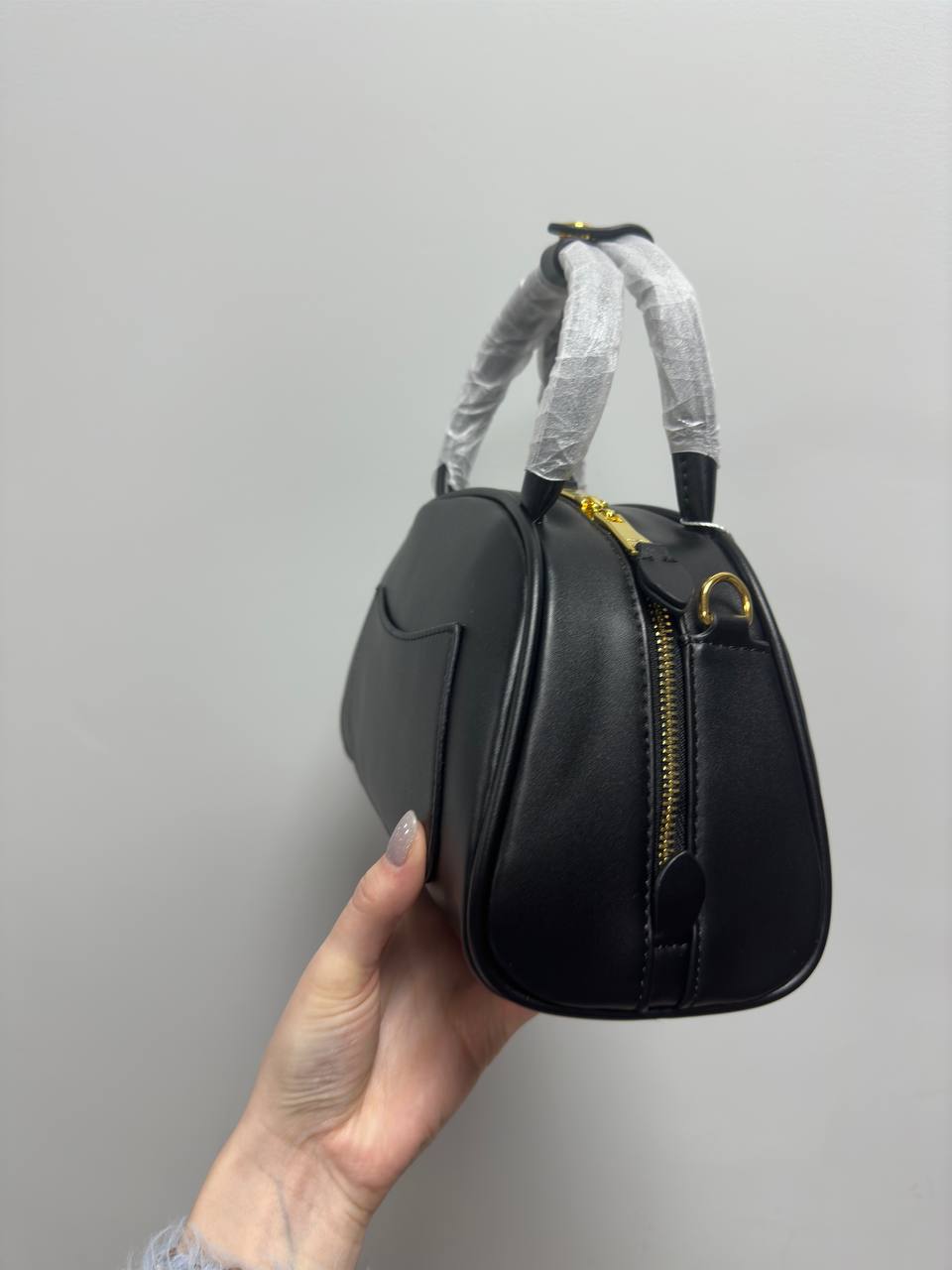 Miu Miu Leather Top-Handle Bag Black - 6