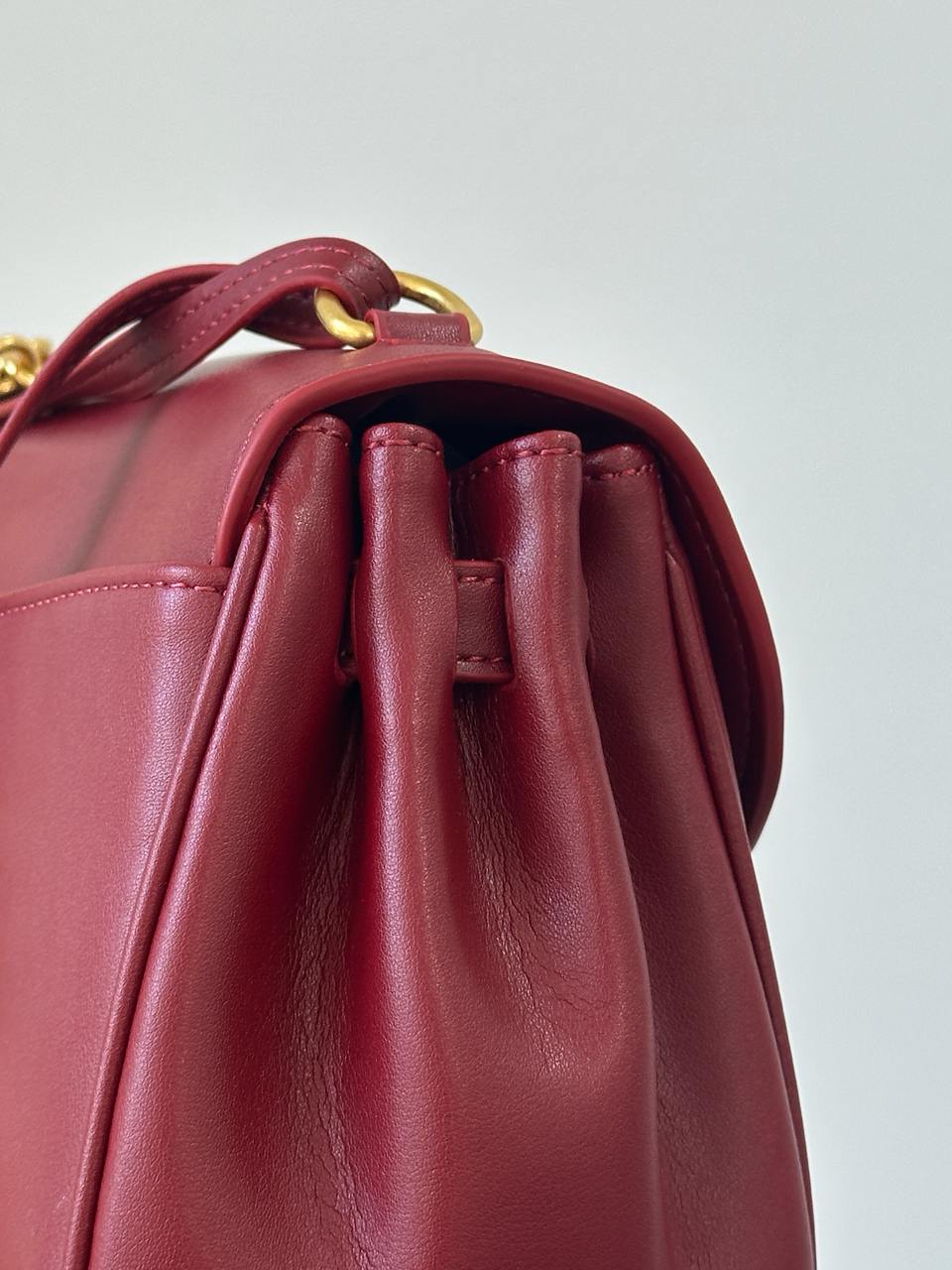 Miu Miu Nappa Shoulder Bag Burgundy - 10