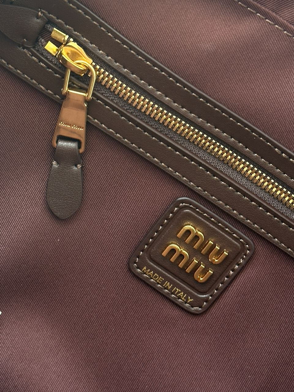 Miu Miu Ripe Cherry Leather Beau Top-Handle Bag - 10
