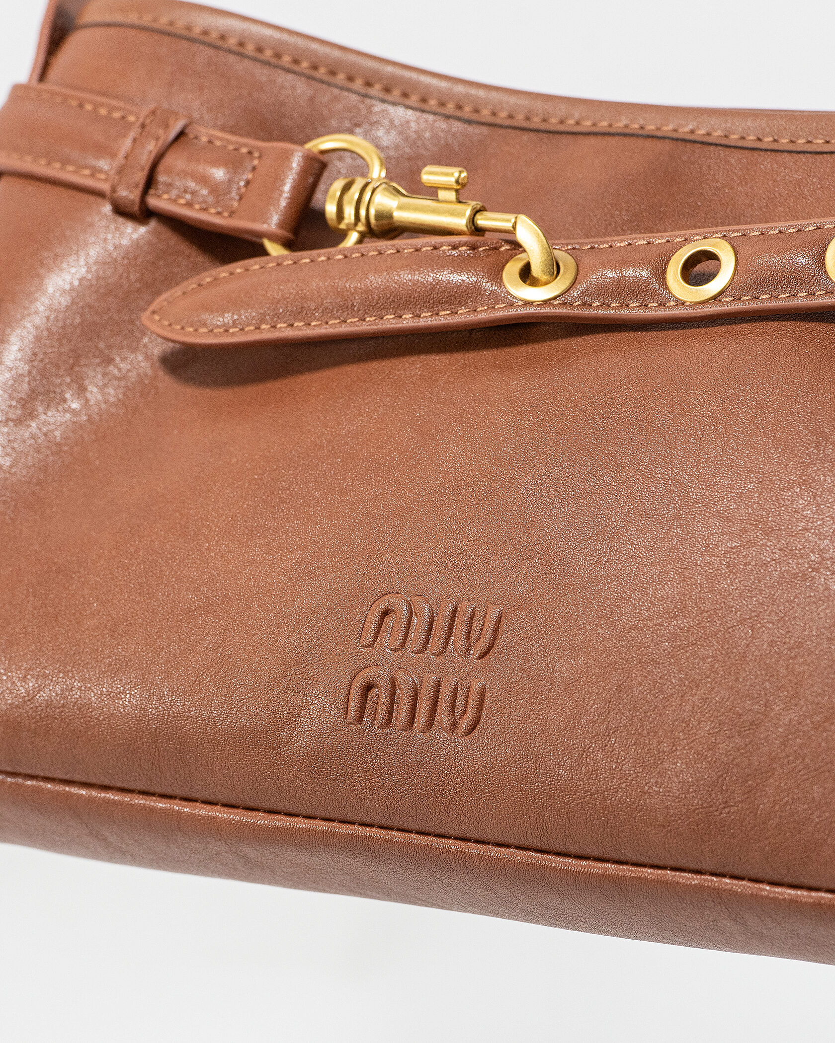 Miu Miu Small Baguette Shoulder Bag in Brown Leather - 9