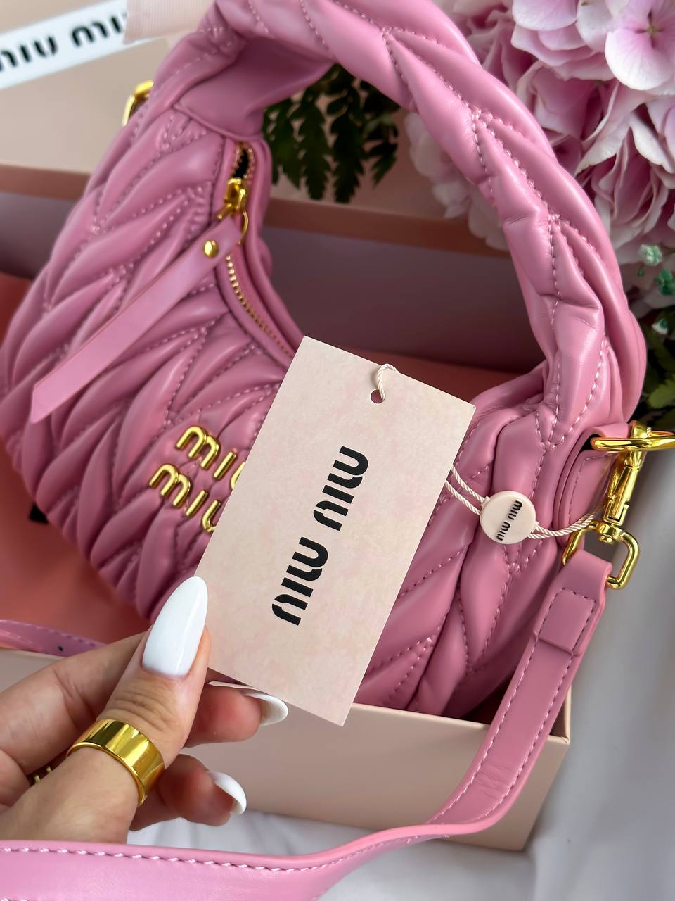 Miu Miu Wander Matelassé Mini Hobo Bag Pink - 5