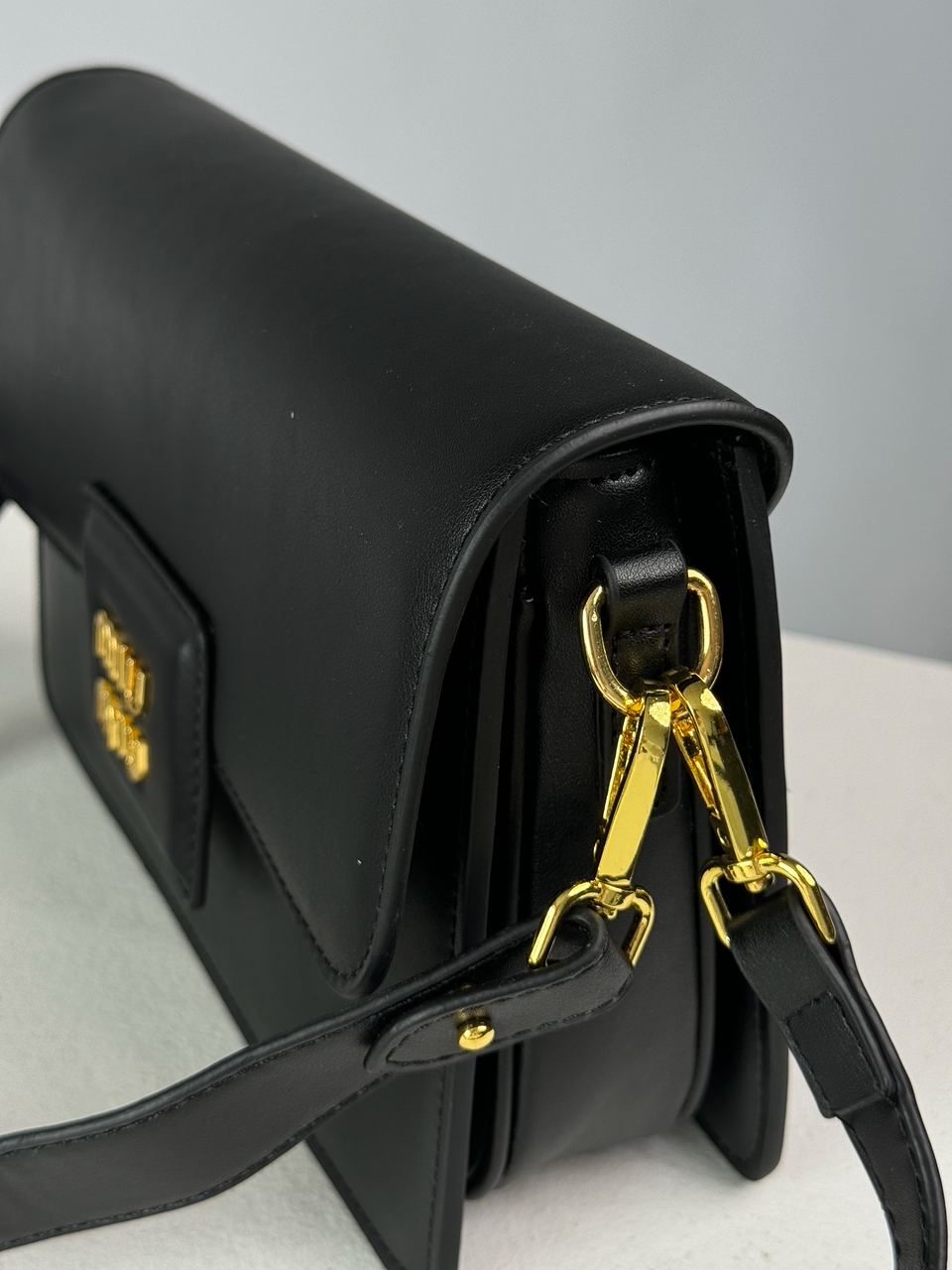 MiuMiu Shoulder Leather Bag Black - 18