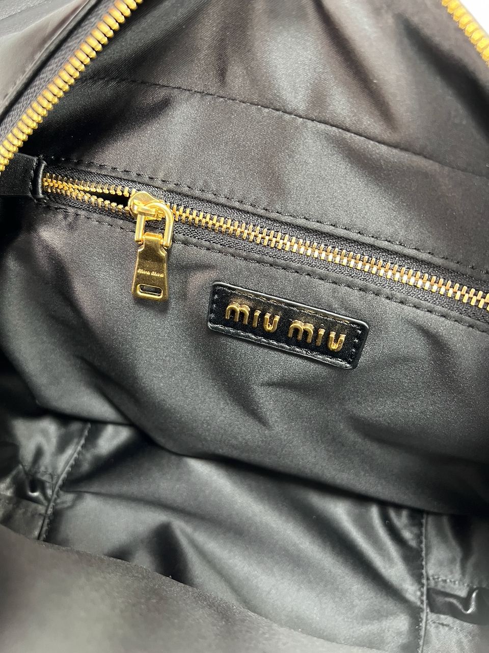 MiuMu Leather Top Handle Bag Black - 27