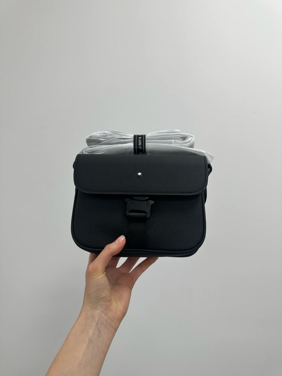 Montblanc Compact Envelope with M Lock 4810 Buckle Black - 4