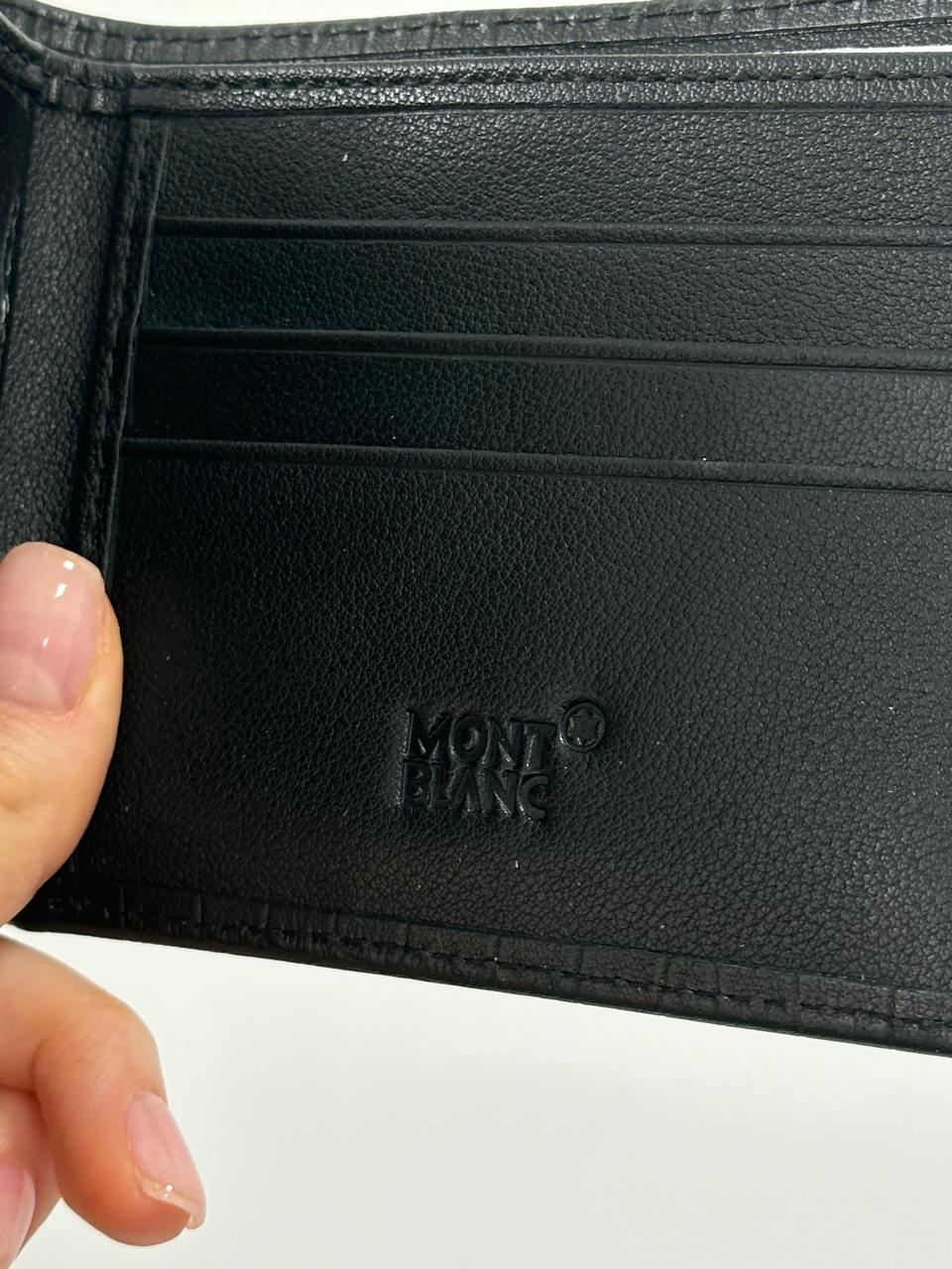 Montblanc Wallet 8cc Crocodile Embossed in Black - 13