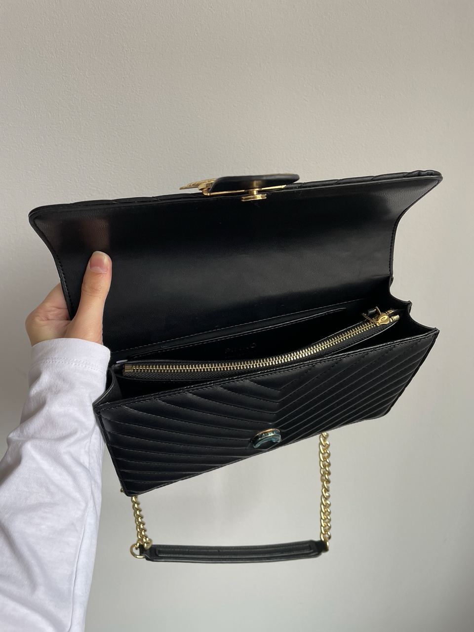 Pinko Classic Love Bag One Chevron Black/Gold - 20