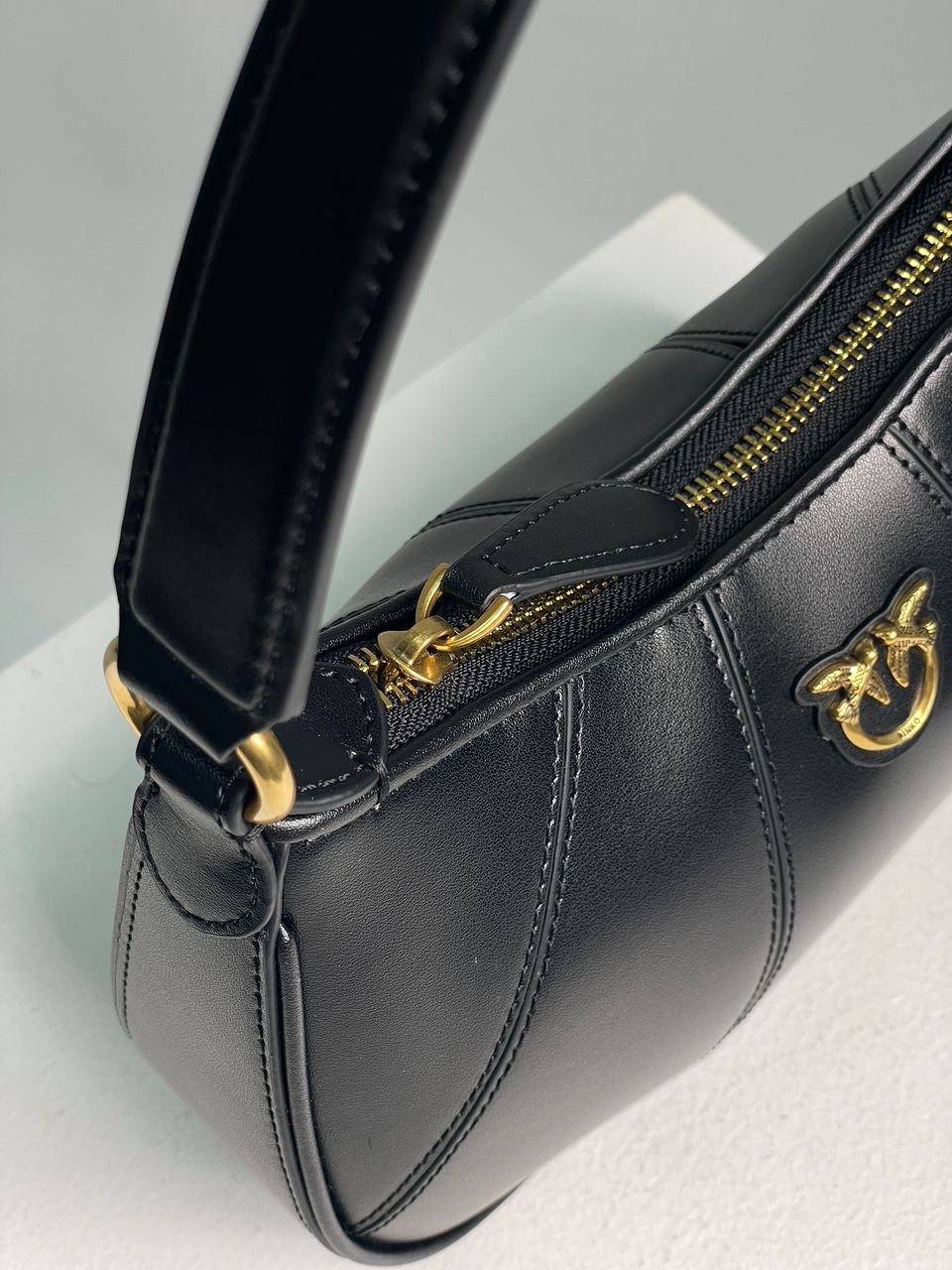 Pinko Hobo Bag Fine Grain Cow Leather Black - 14