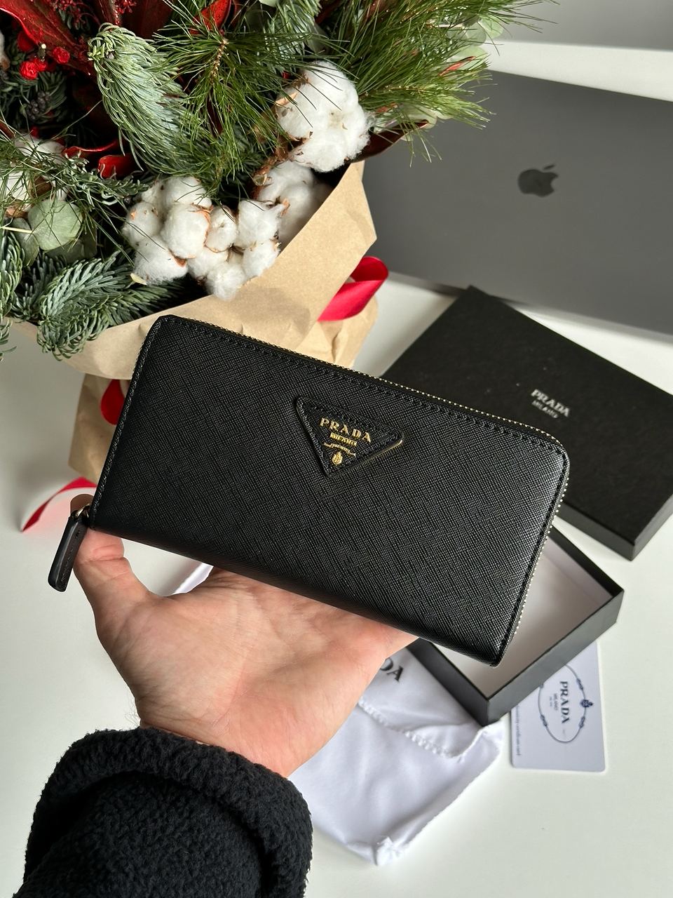 Prada Leather Round Zippy Long Wallet Nero Black - 3