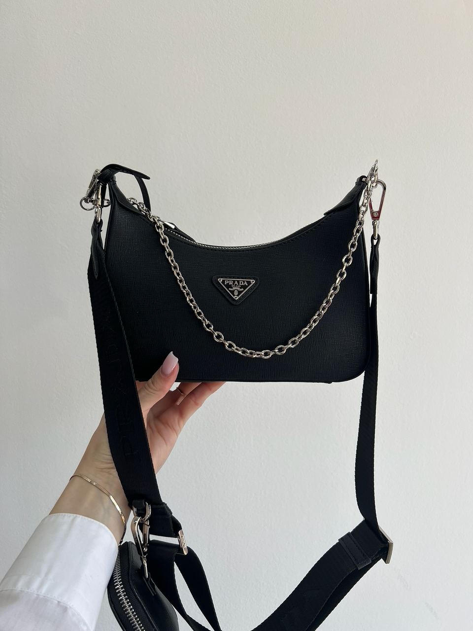 Prada Re-Edition 2005 Saffiano Leather Bag Black - 2