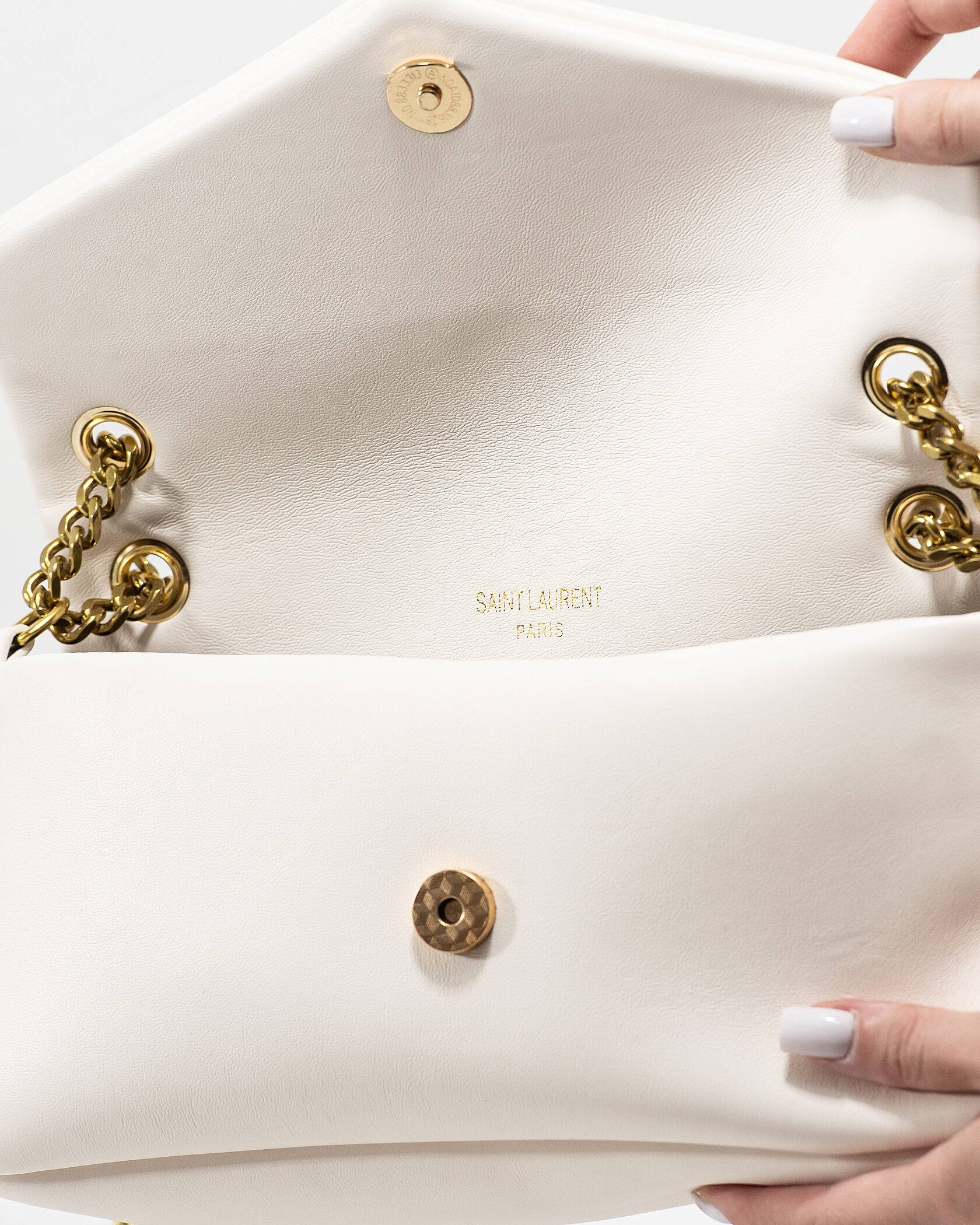 Saint Laurent Calypso In Plunged Lambskin White - 13