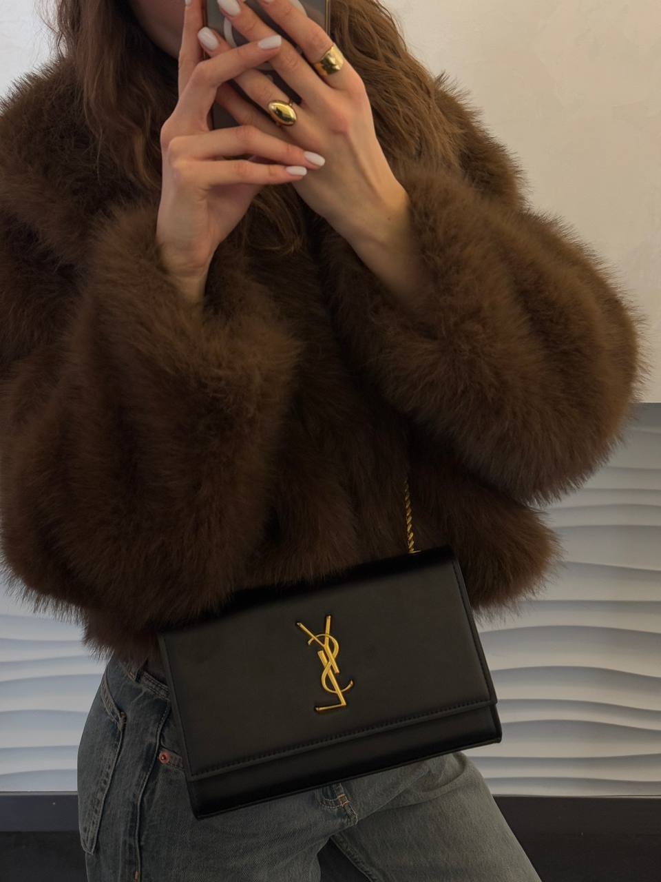 Saint Laurent Cassandra Small Shoulder Bag in Black Leather with Gold Hardware - 4