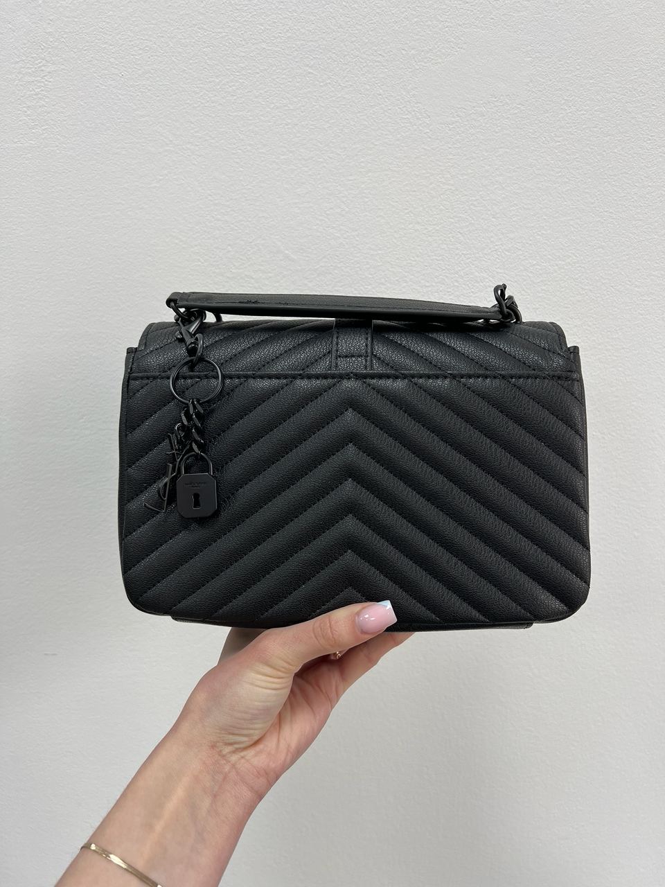 Saint Laurent College Medium in Quilted Leather Black/Black - 3