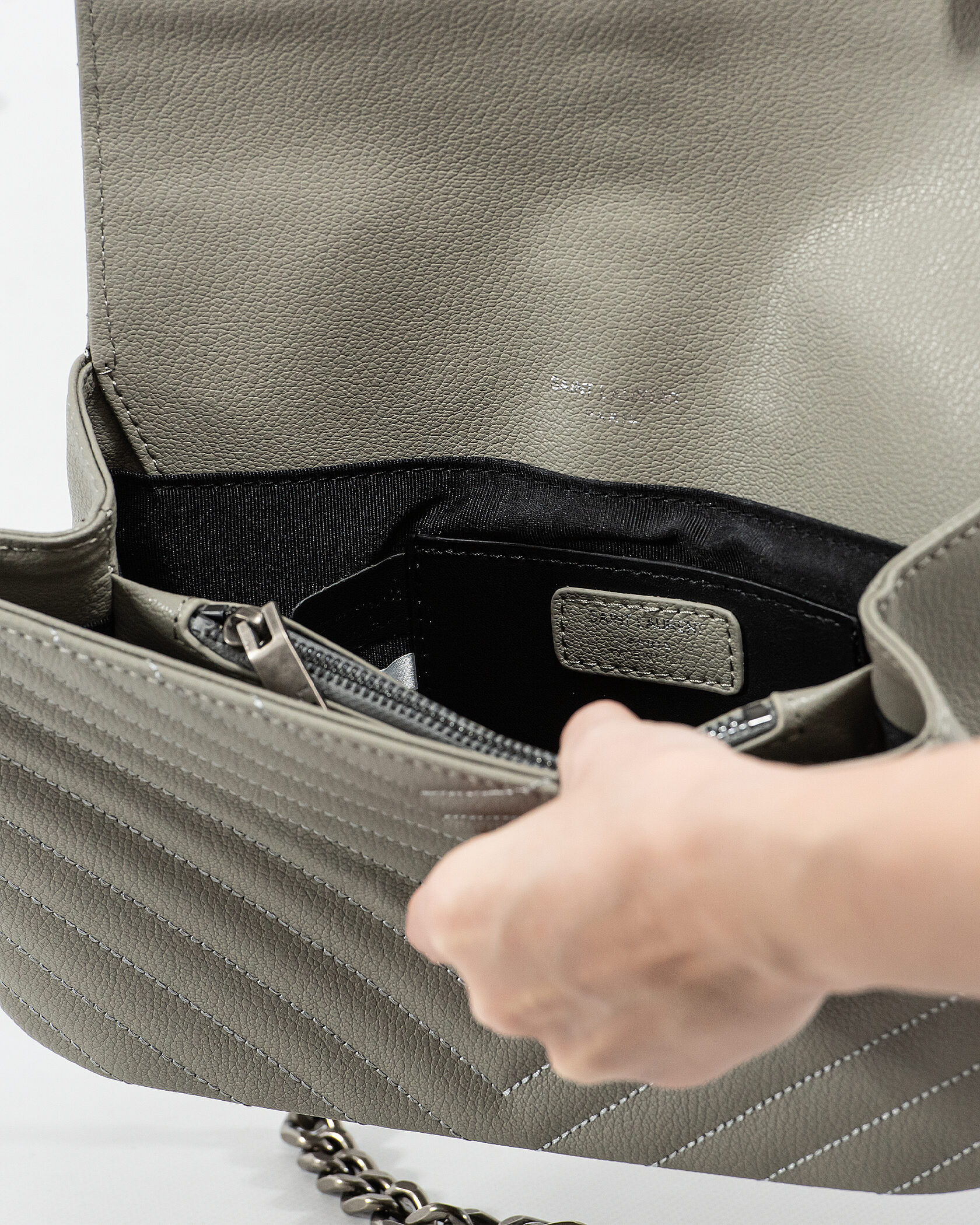 Saint Laurent College Medium in Quilted Leather Grey/Silver - 17