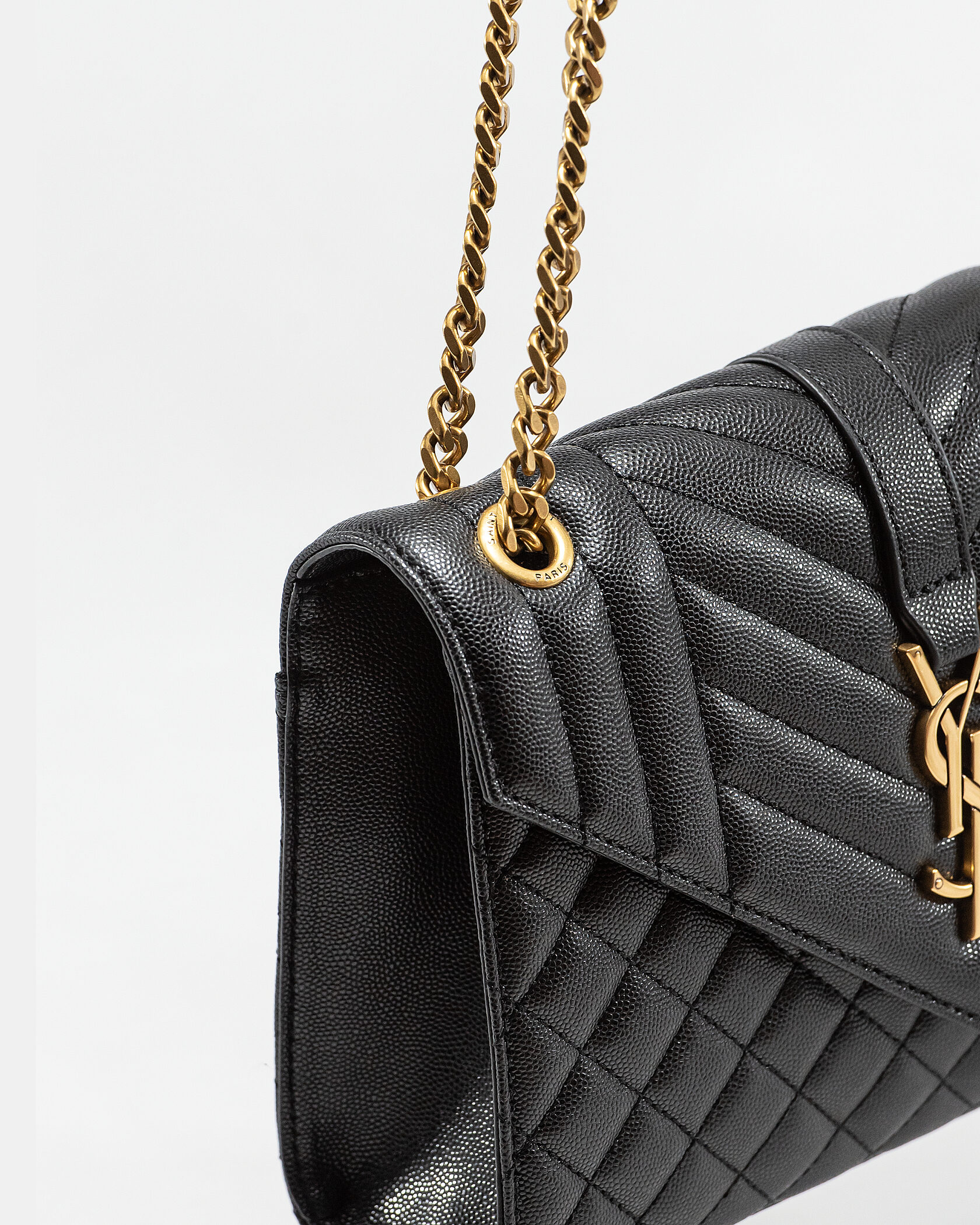 Saint Laurent Envelope Medium In Quilted Leather Black/Gold - 12