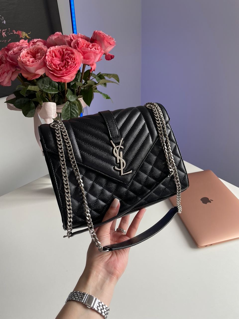 Saint Laurent Envelope Medium In Quilted Leather Silver - 11