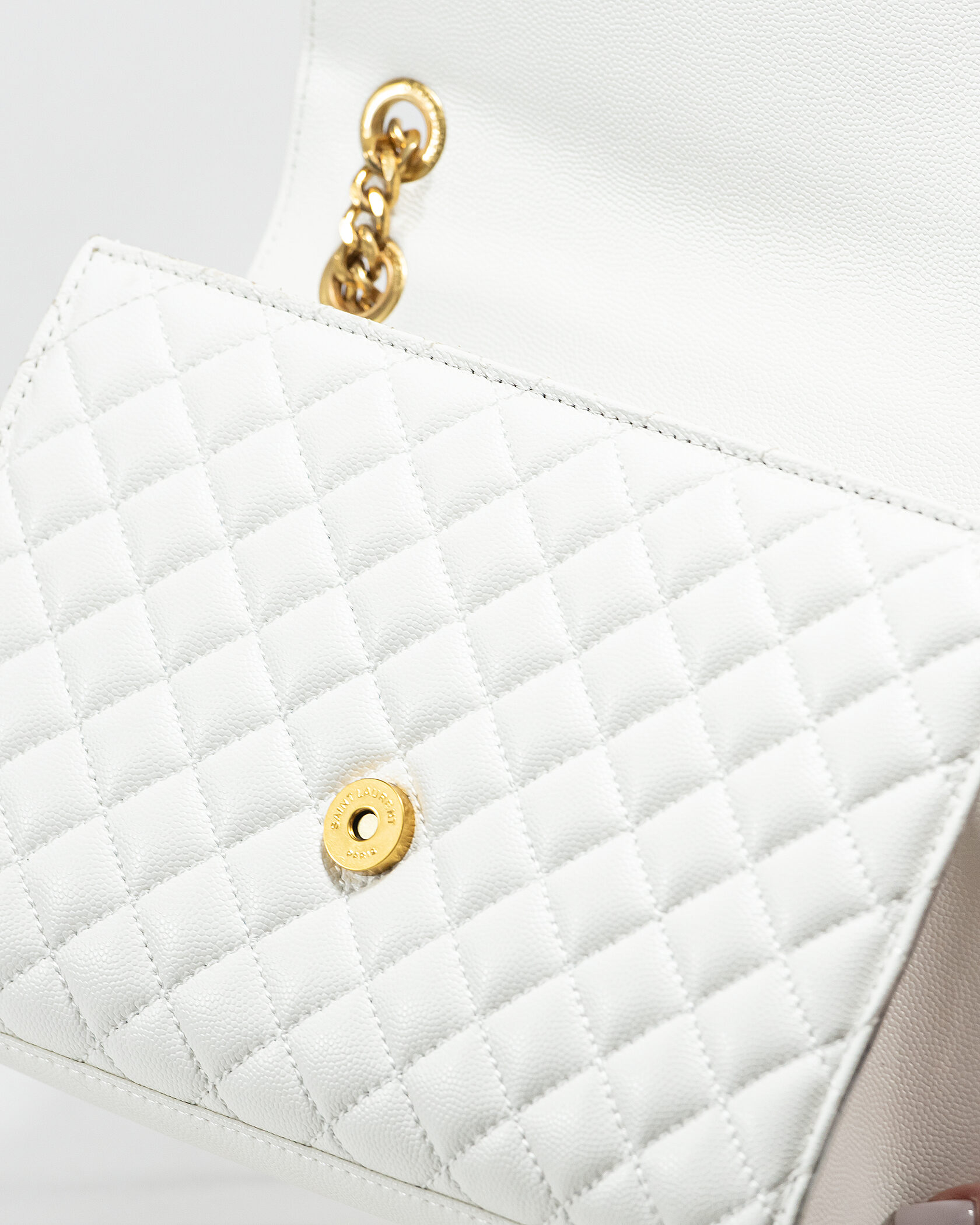 Saint Laurent Envelope Medium In Quilted Leather White/Gold - 14