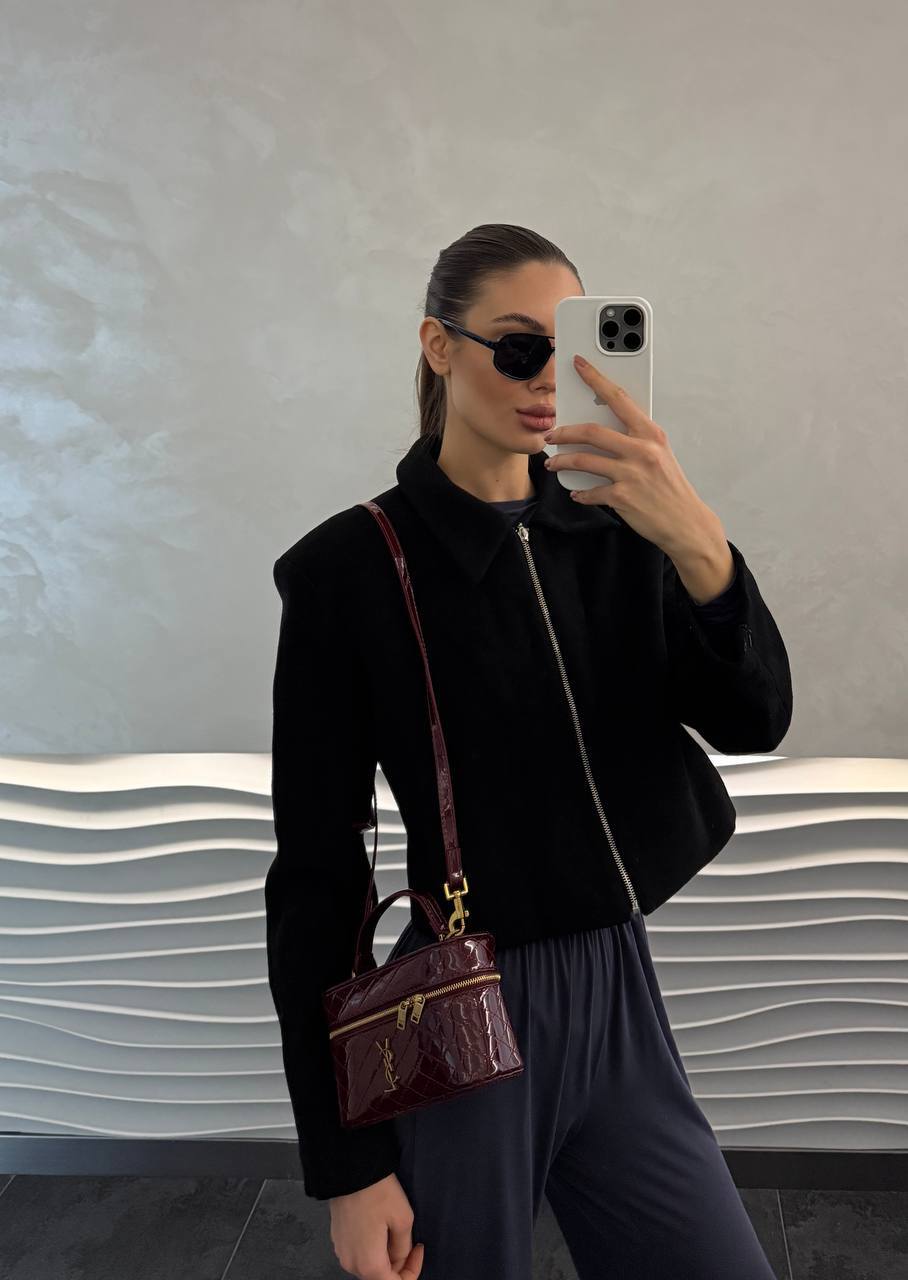 Saint Laurent Gaby Vanity Lacquered Leather Shoulder Bag Red - 2