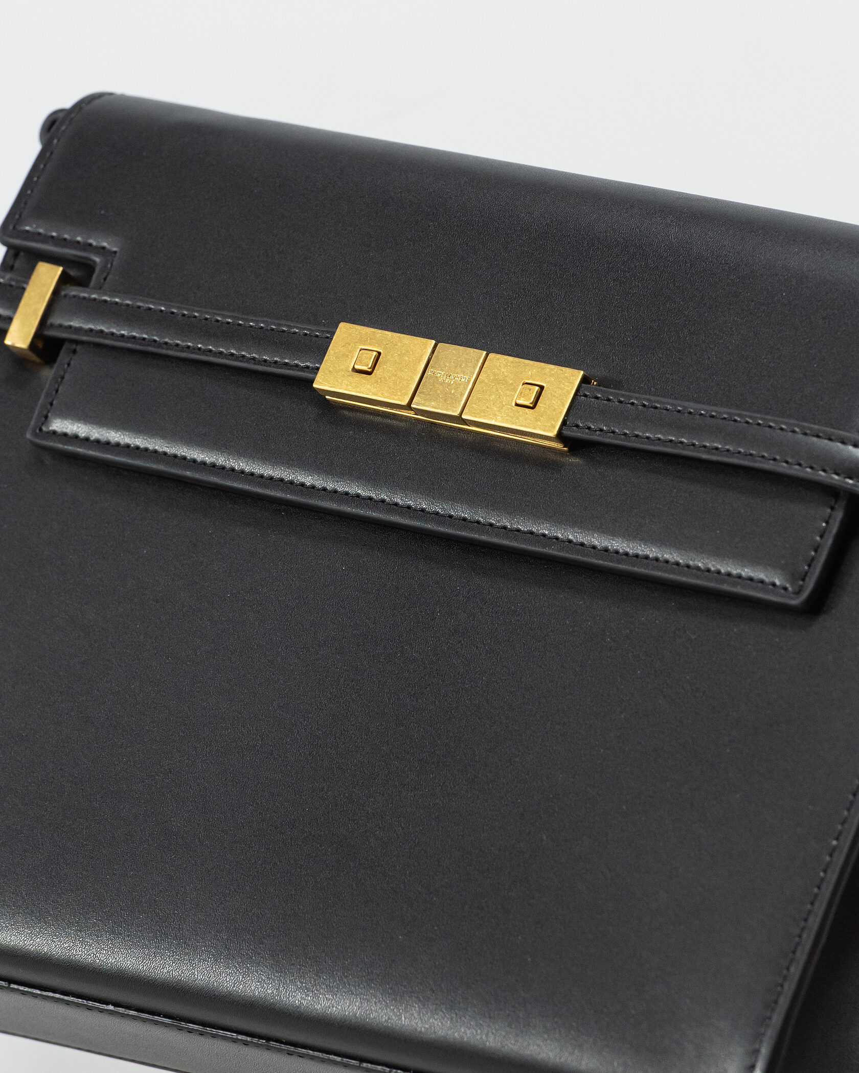 Saint Laurent Manhattan Leather Shoulder Bag Black - 6