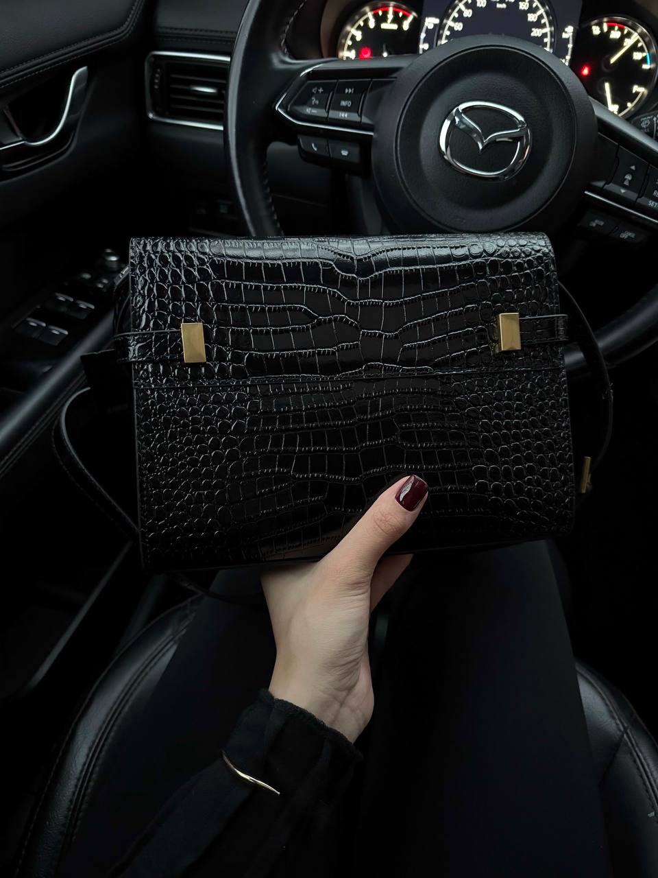 Saint Laurent Manhattan Medium Leather Shoulder Bag Black Croco - 5