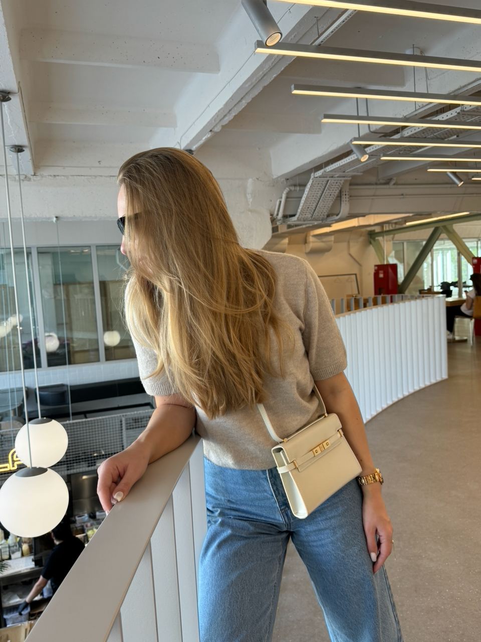 Saint Laurent Manhattan Mini Leather Shoulder Bag Cream - 11