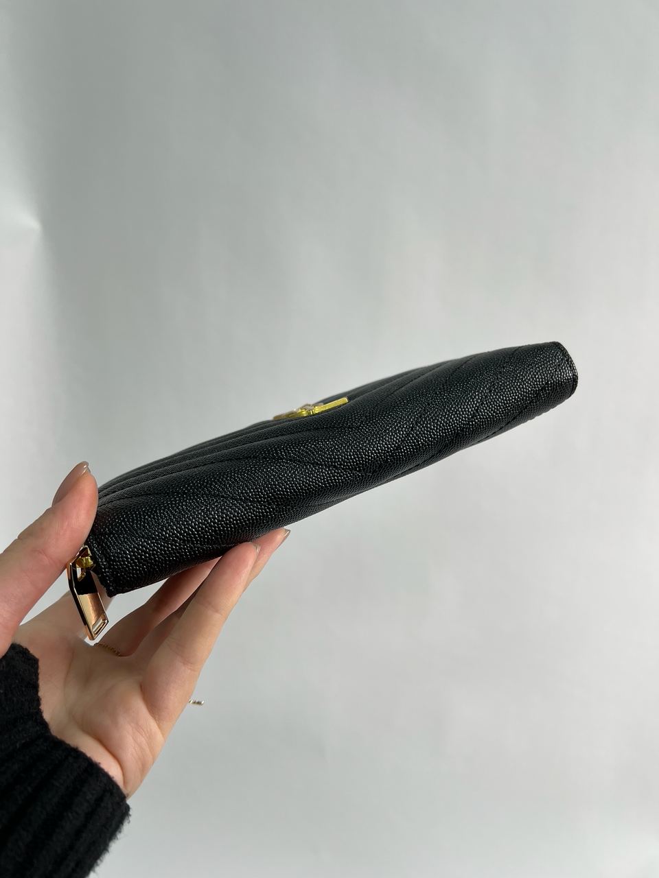 Saint Laurent Plain Leather Long Wallet Black/Gold - 13