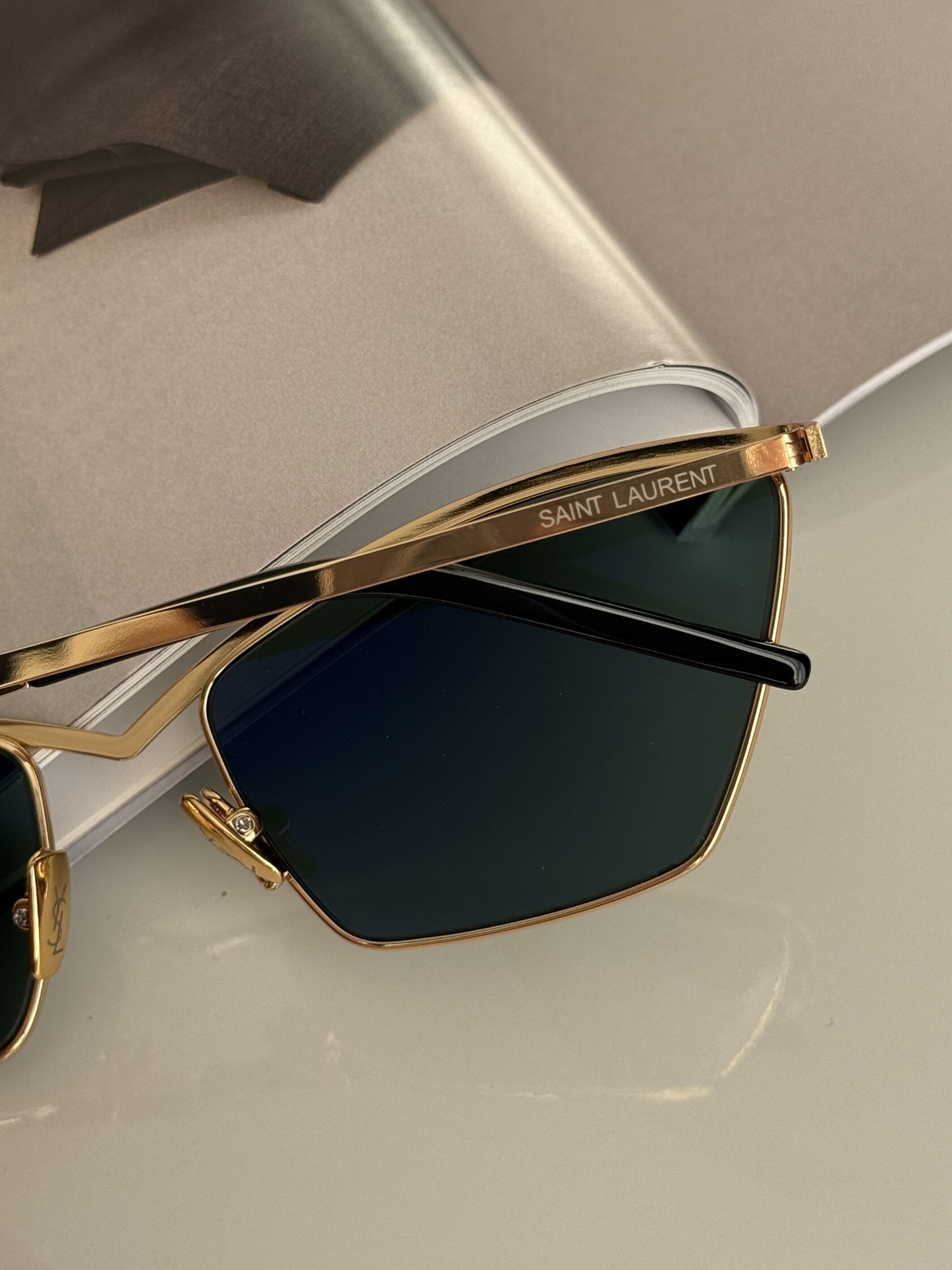 Saint Laurent SL 637 001 Green/Gold - 13