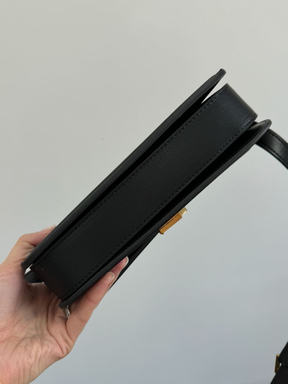 Saint Laurent Solferino Large Black/Gold - 18