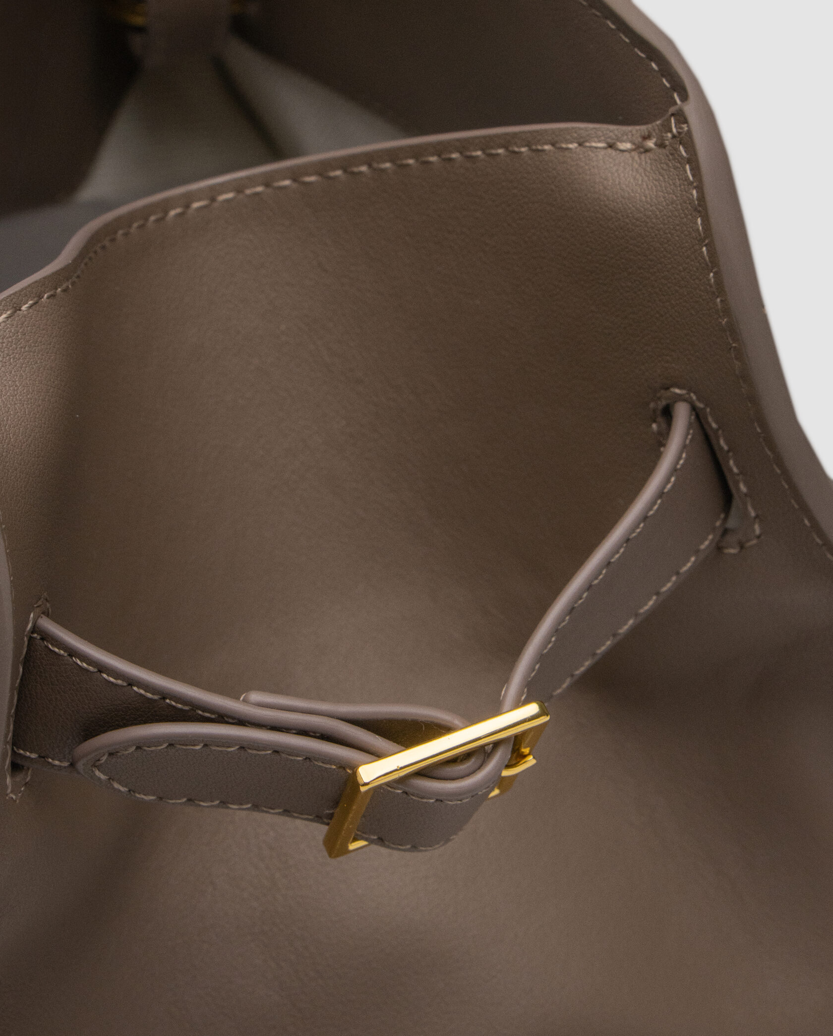 The Row Soft Margaux 26 Bag in Leather Brown Capucines - 8