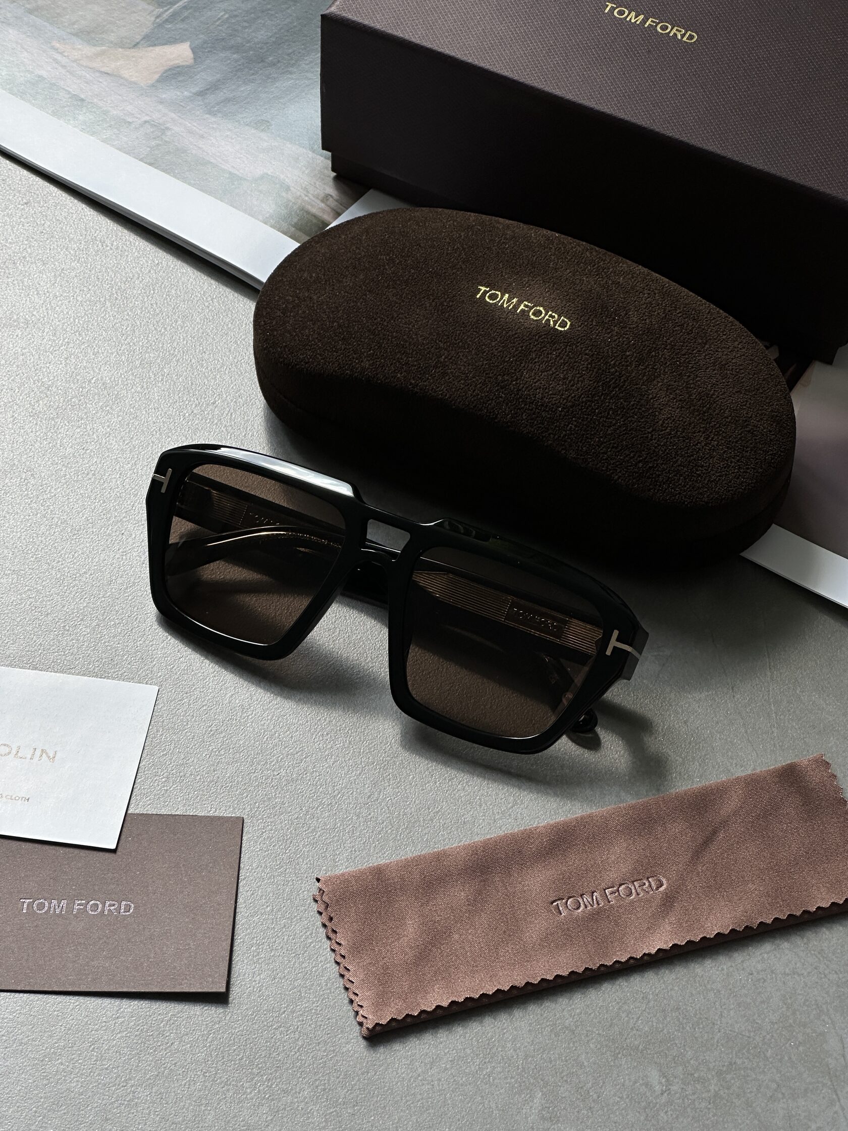 Tom Ford Brown/Black FT1202 01A - 2