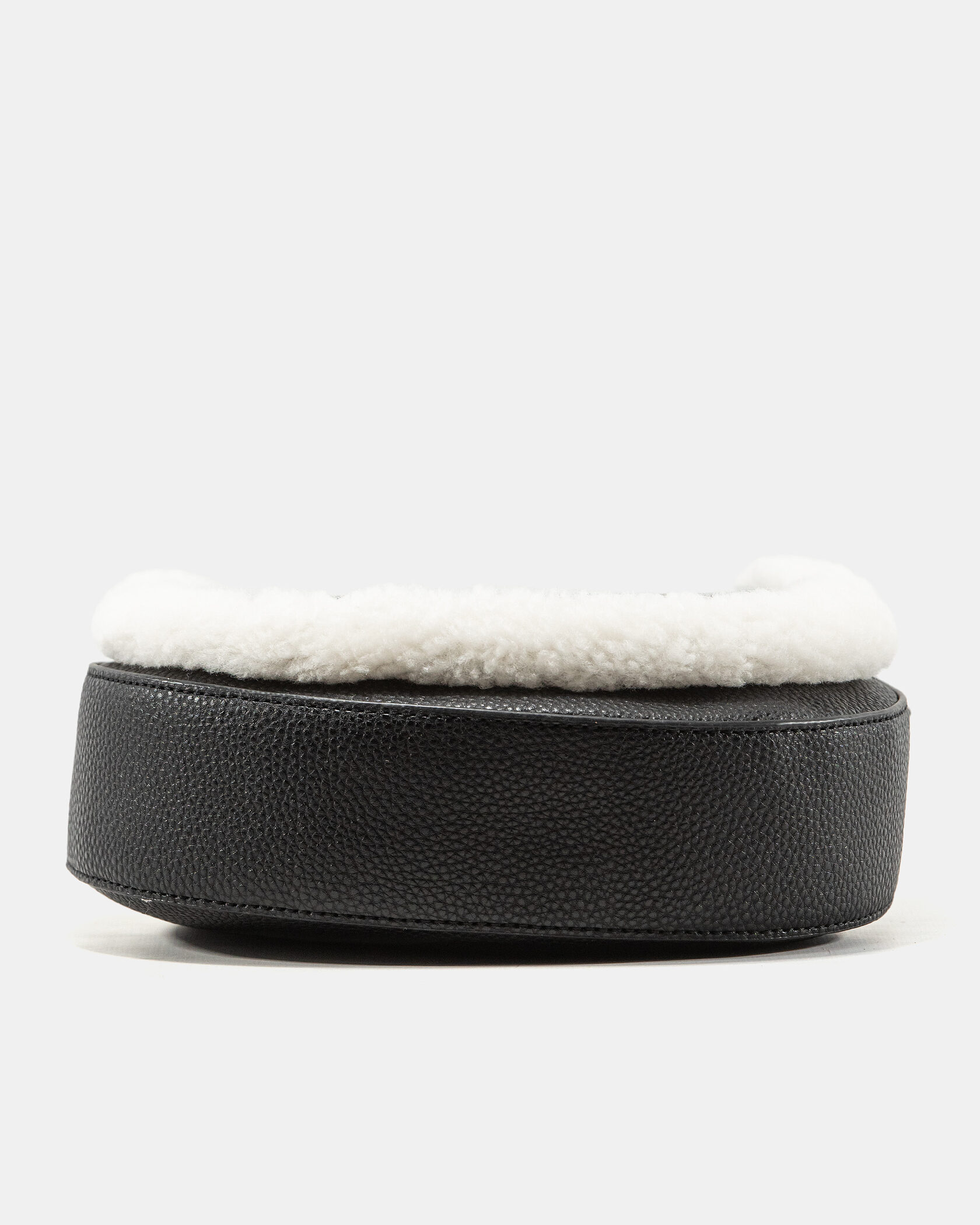 UGG Heritage Crossbody Bag in Black Leather - 11