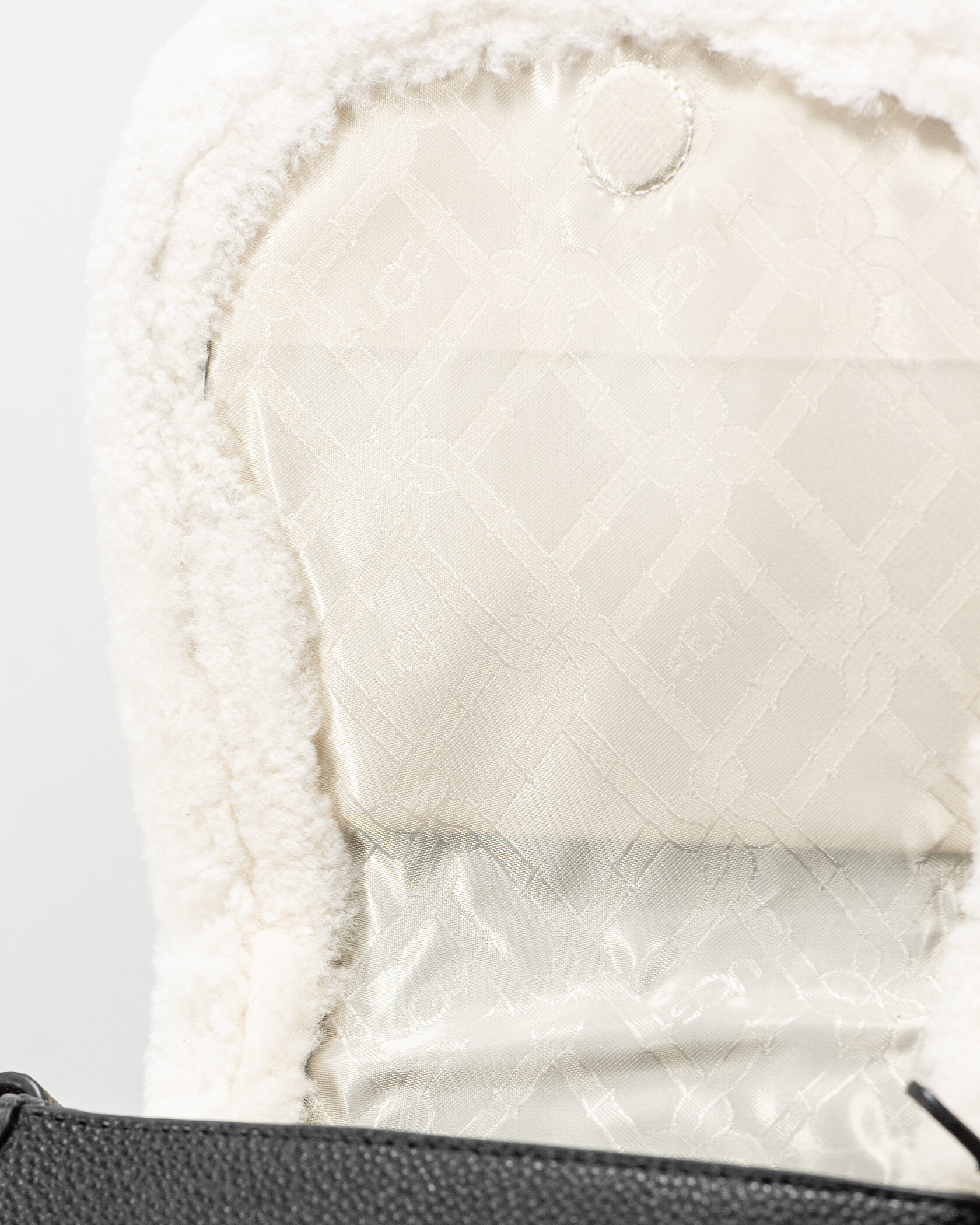 UGG Heritage Crossbody Bag in Black Leather - 13