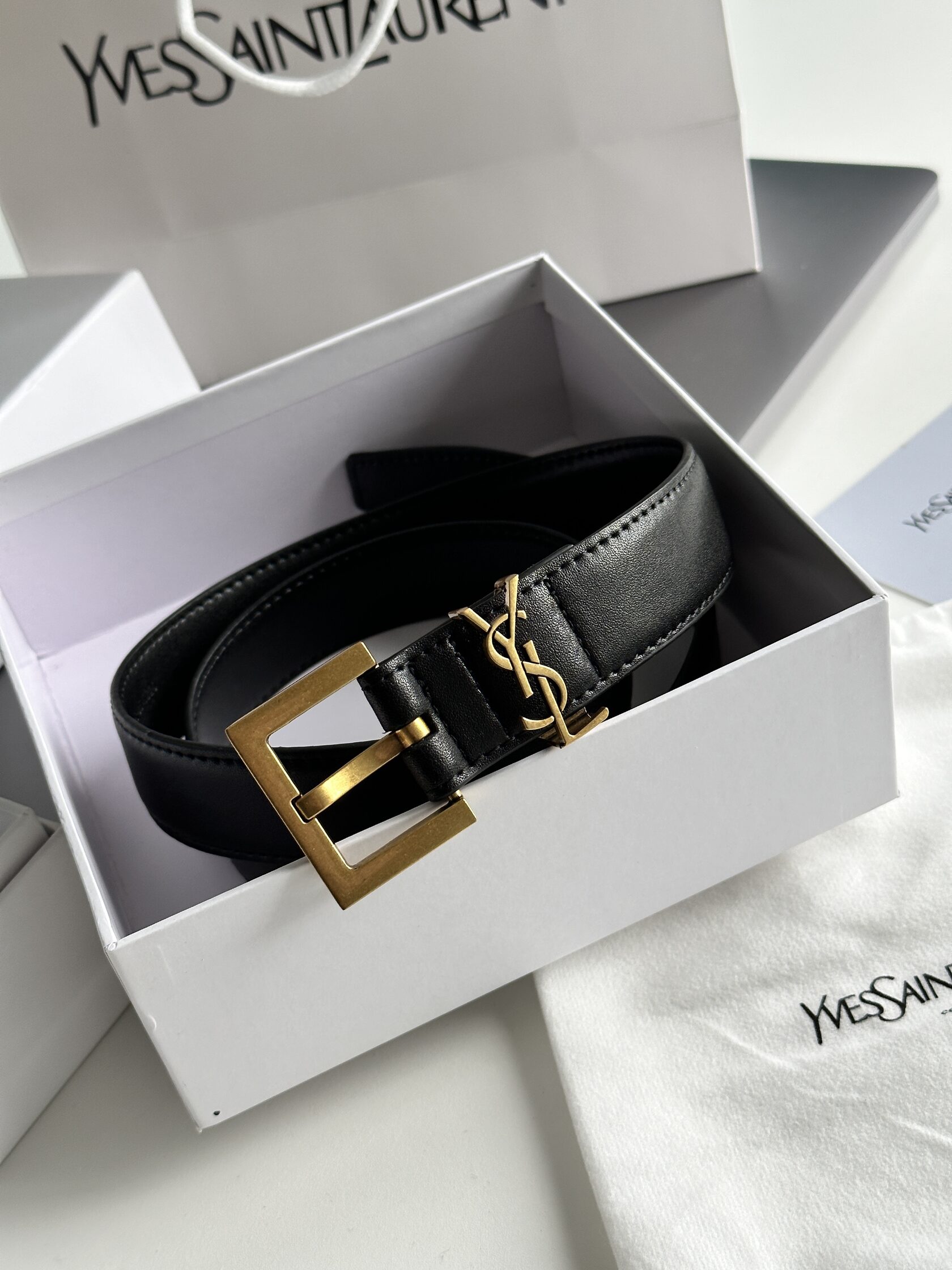 Yves Saint Laurent Belt Gold - 4