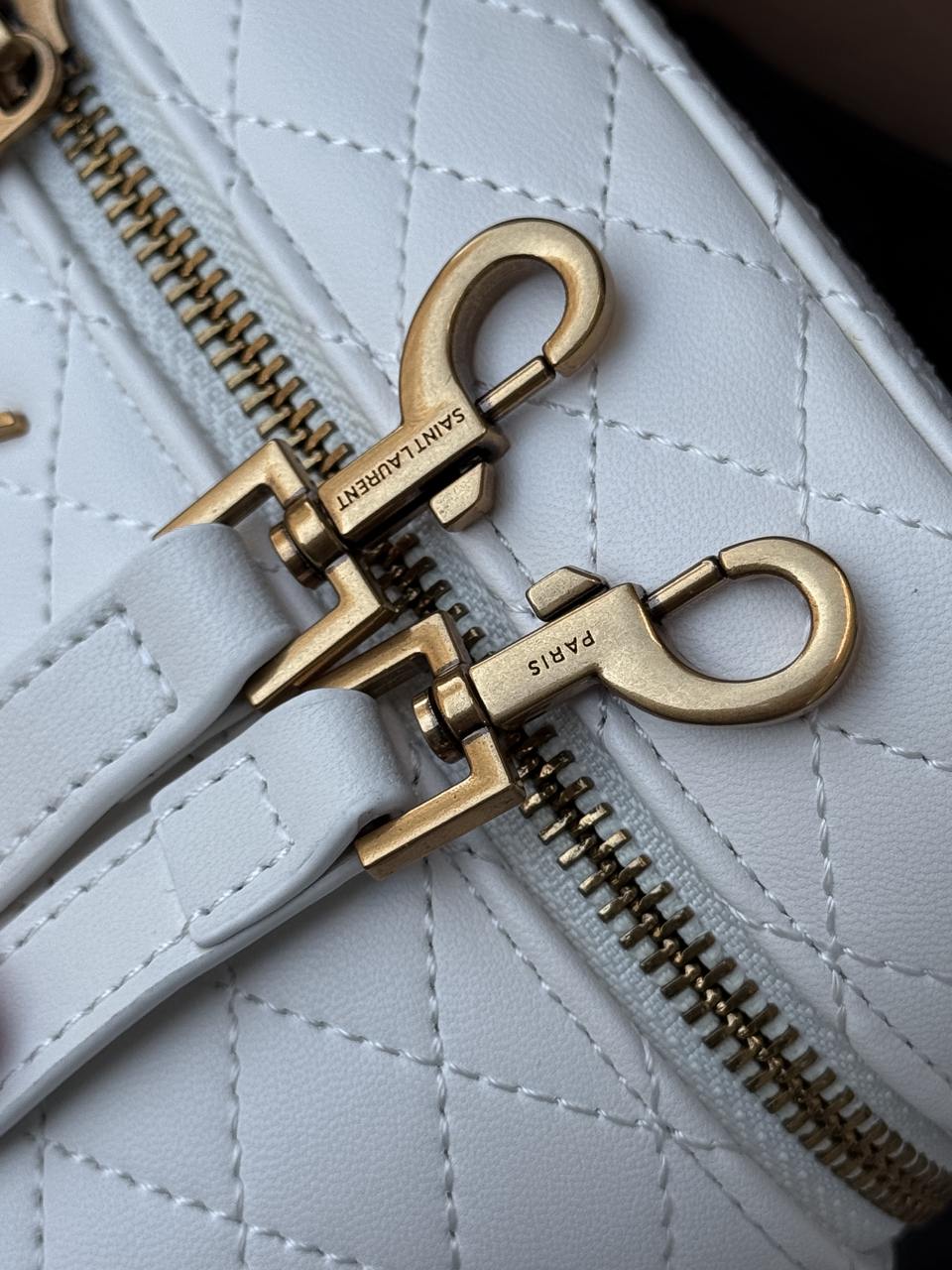 Yves Saint Laurent Gaby Vanity Leather Shoulder Bag Cream - 12