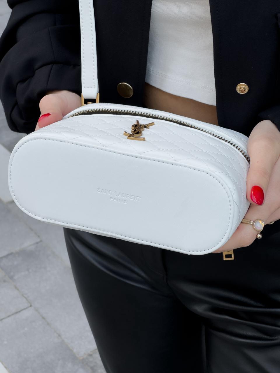 Yves Saint Laurent Gaby Vanity Leather Shoulder Bag Cream - 13