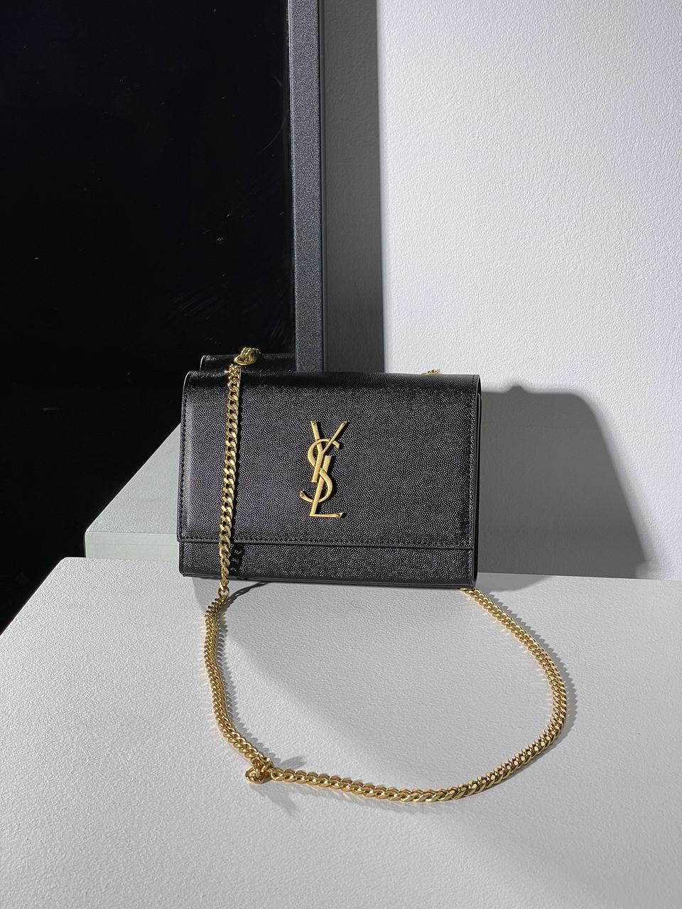 Yves Saint Laurent Kate Small Black/Gold - 7