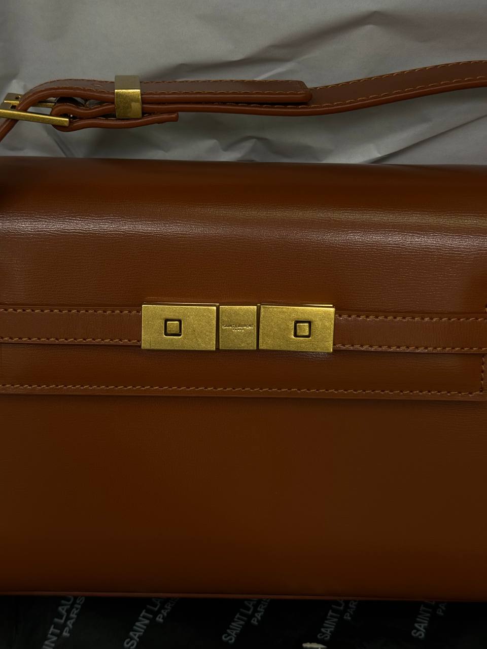 Yves Saint Laurent Manhattan Shoulder Bag Brown - 2