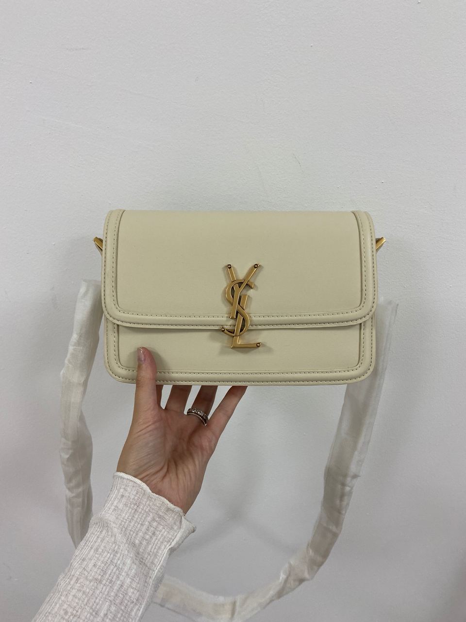 Yves Saint Laurent Medium Solferino Cream - 8