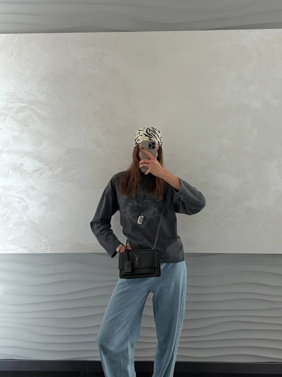 Yves Saint Laurent Medium Sunset in Smooth Leather Black/Silver - 2