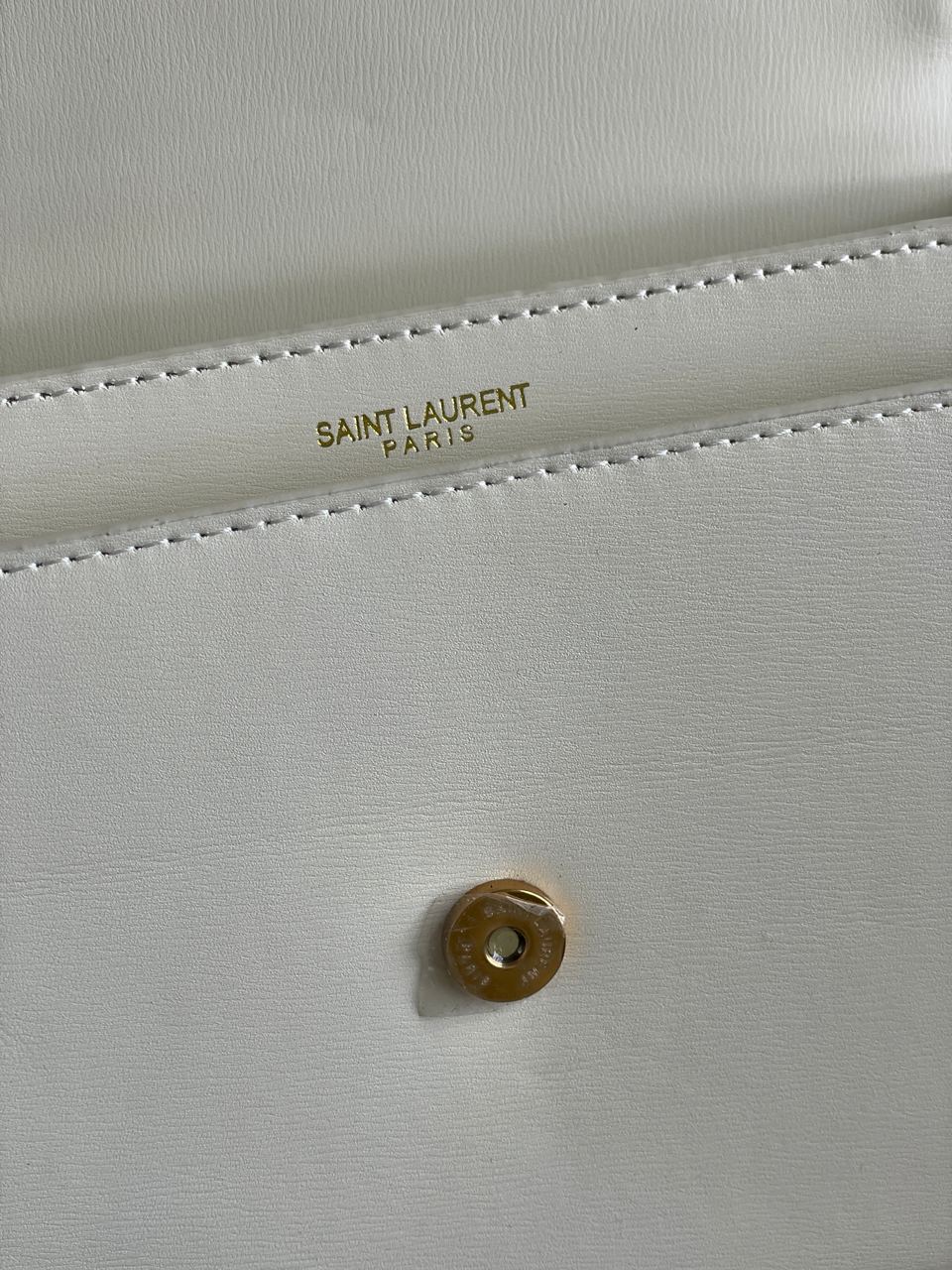 Yves Saint Laurent Medium Sunset in Smooth Leather Cream/Gold - 22