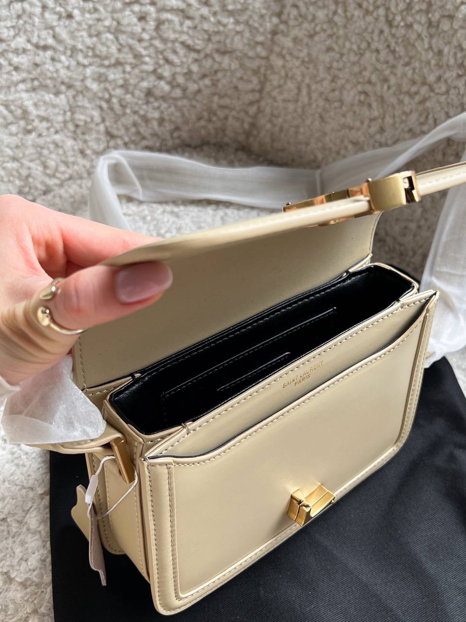 Yves Saint Laurent Small Solferino Cream - 10