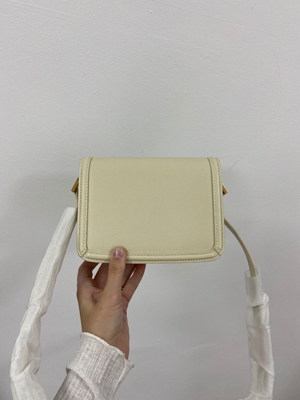 Yves Saint Laurent Small Solferino Cream - 14