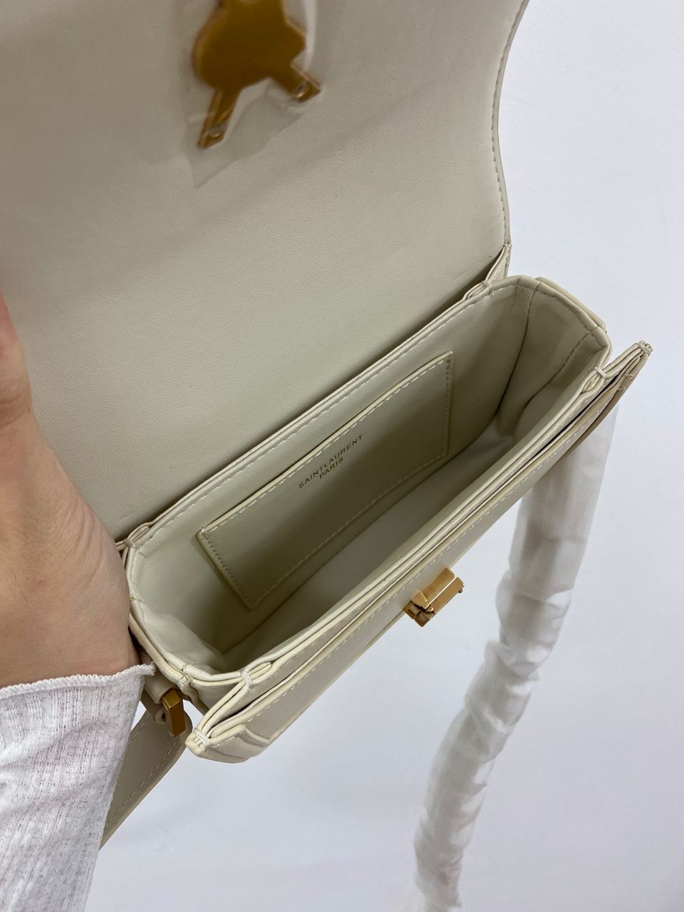 Yves Saint Laurent Small Solferino Cream - 16