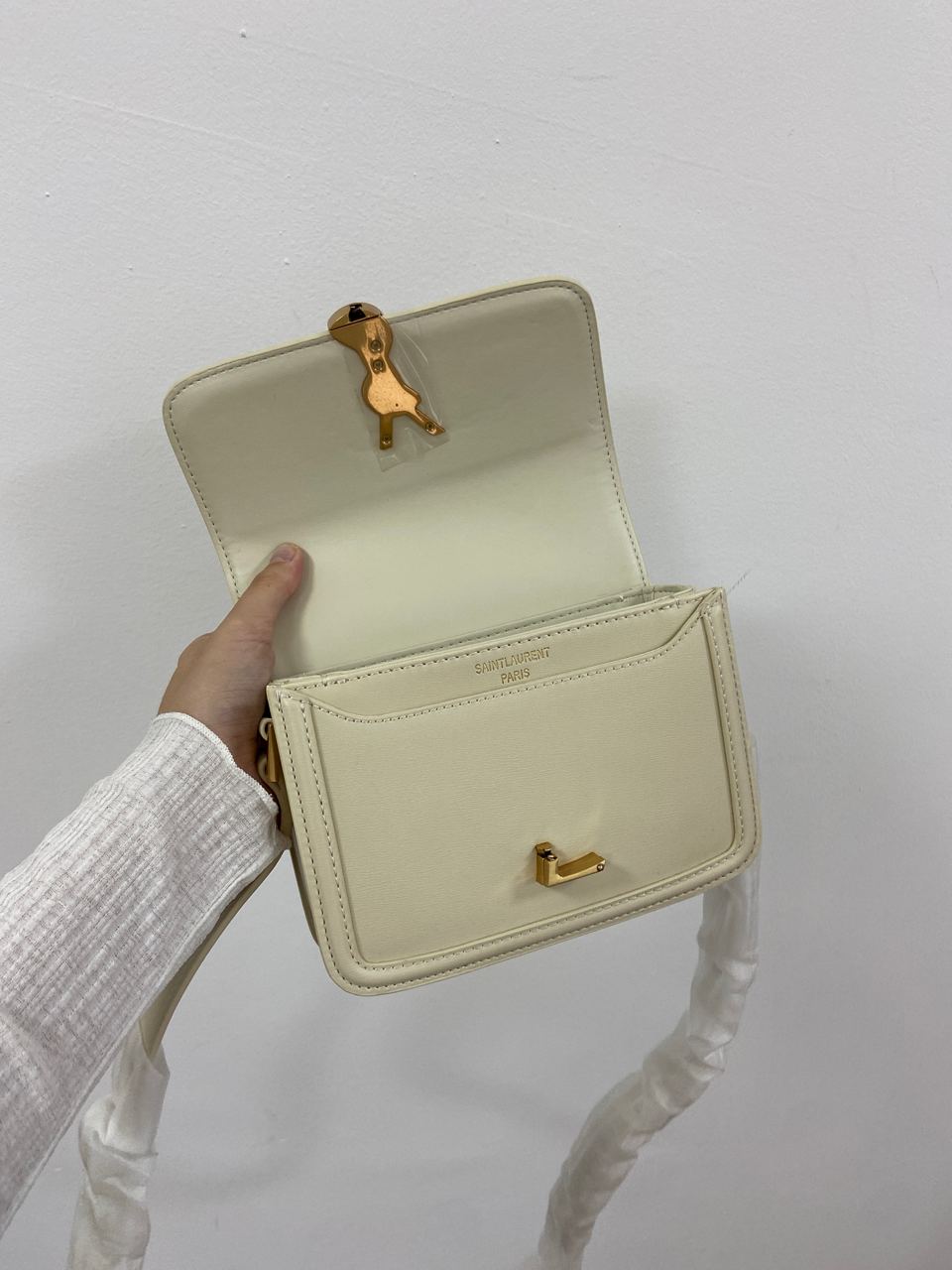 Yves Saint Laurent Small Solferino Cream - 17