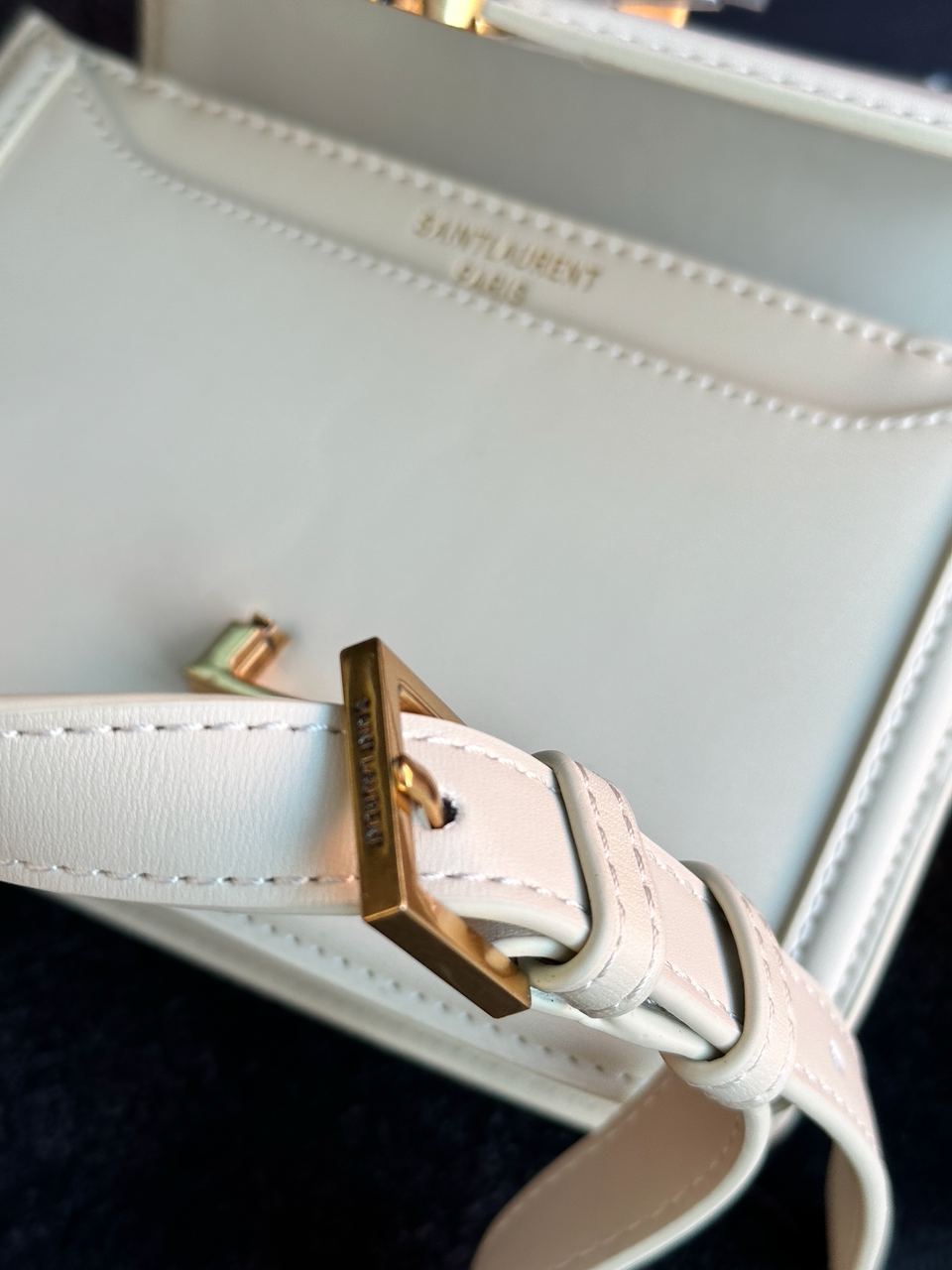 Yves Saint Laurent Small Solferino Cream - 20